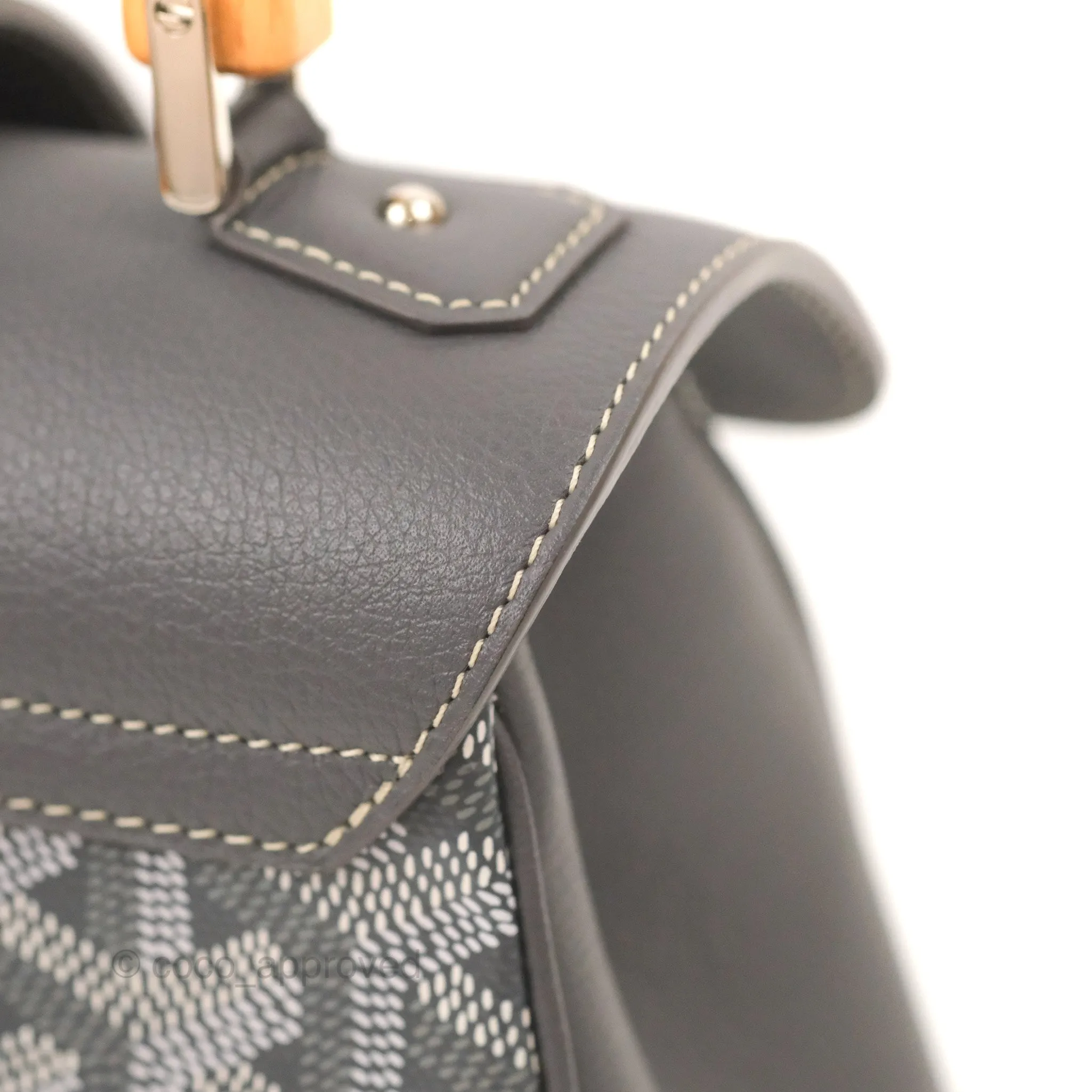Goyard Sagon Mini Bag Chevroches Calfskin Grey Silver Hardware