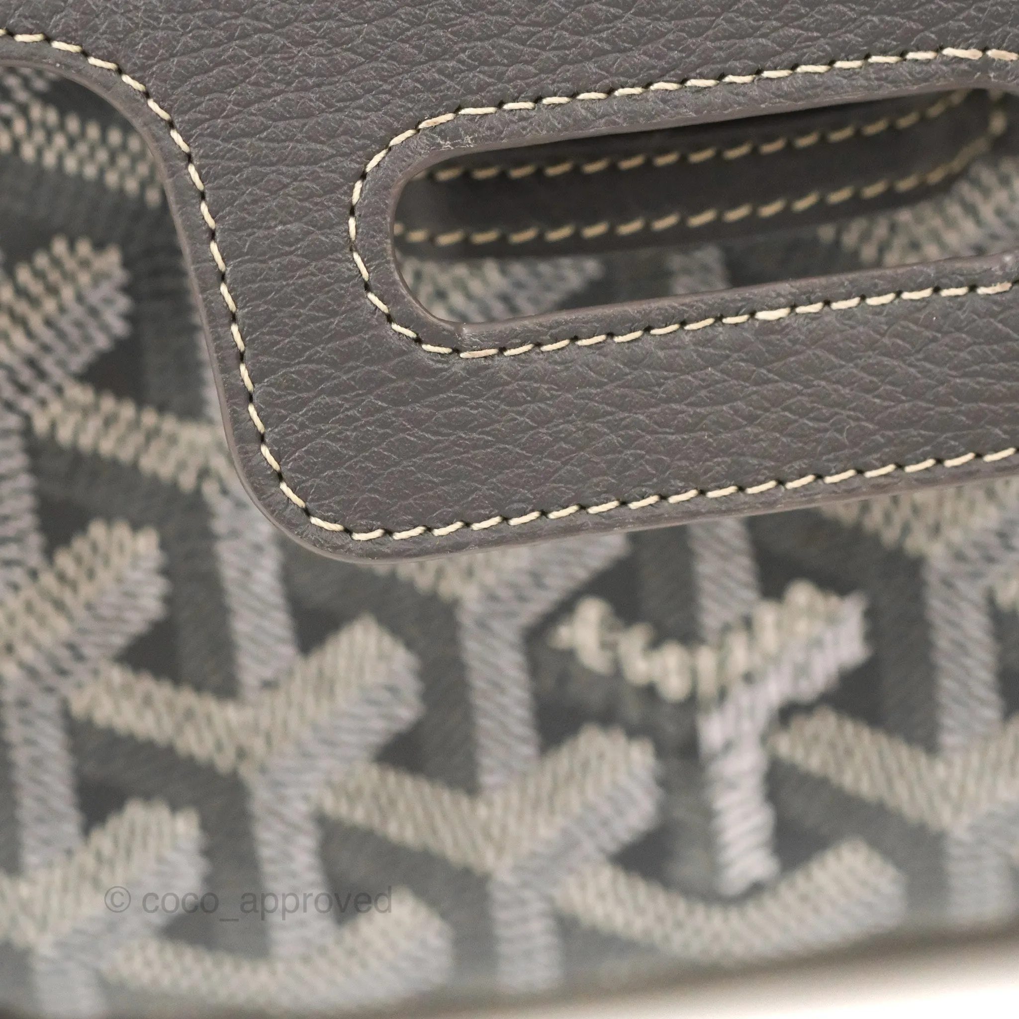 Goyard Sagon Mini Bag Chevroches Calfskin Grey Silver Hardware