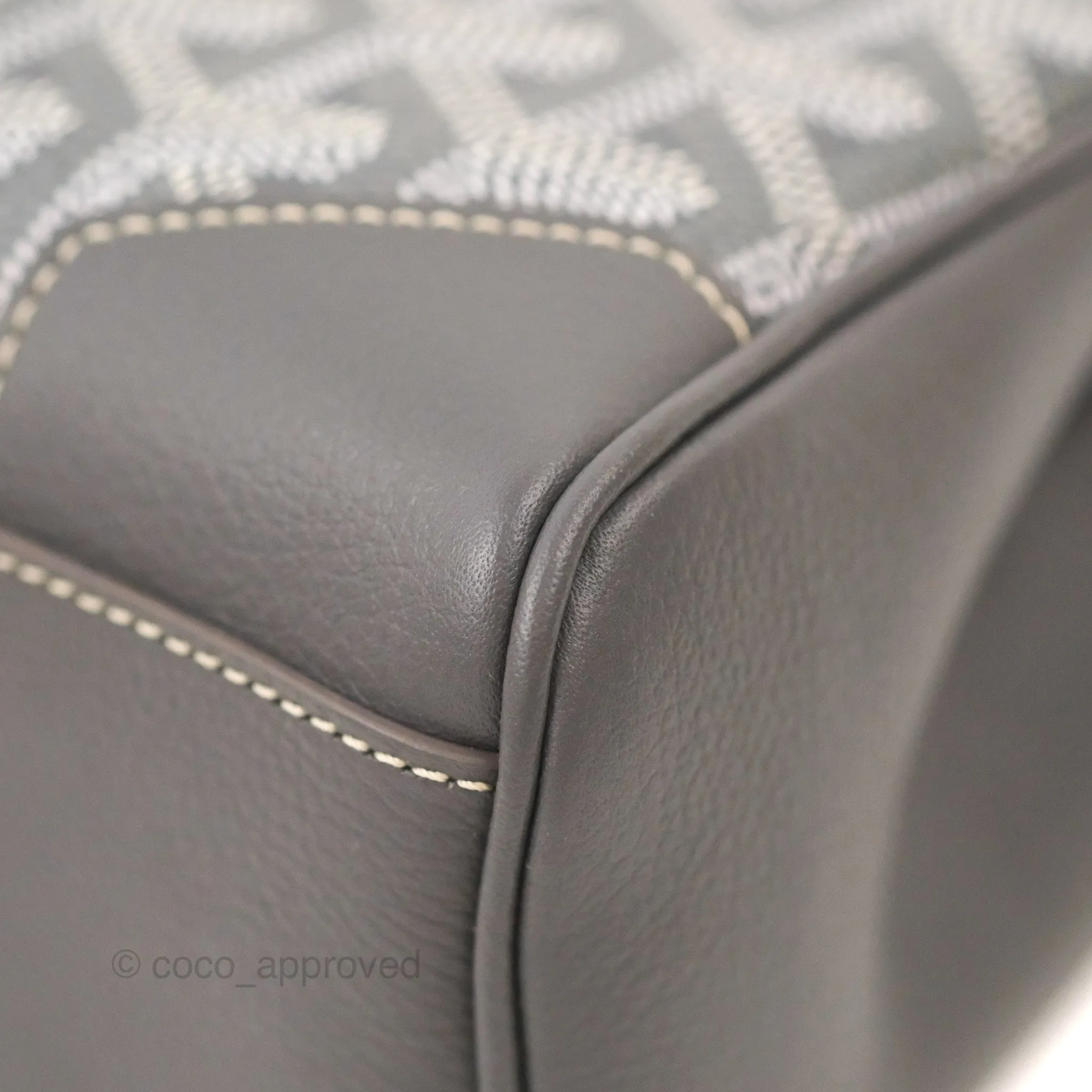 Goyard Sagon Mini Bag Chevroches Calfskin Grey Silver Hardware