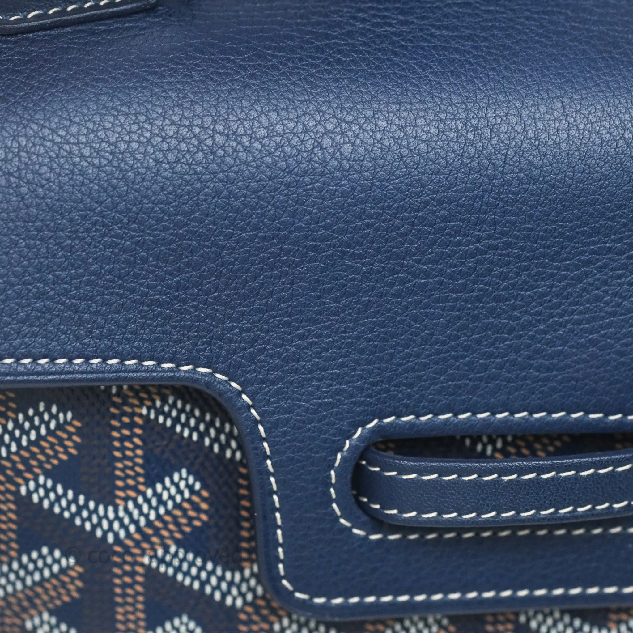 Goyard Sagon Mini Bag Navy Goyardine Canvas/ Chevroches Calfskin