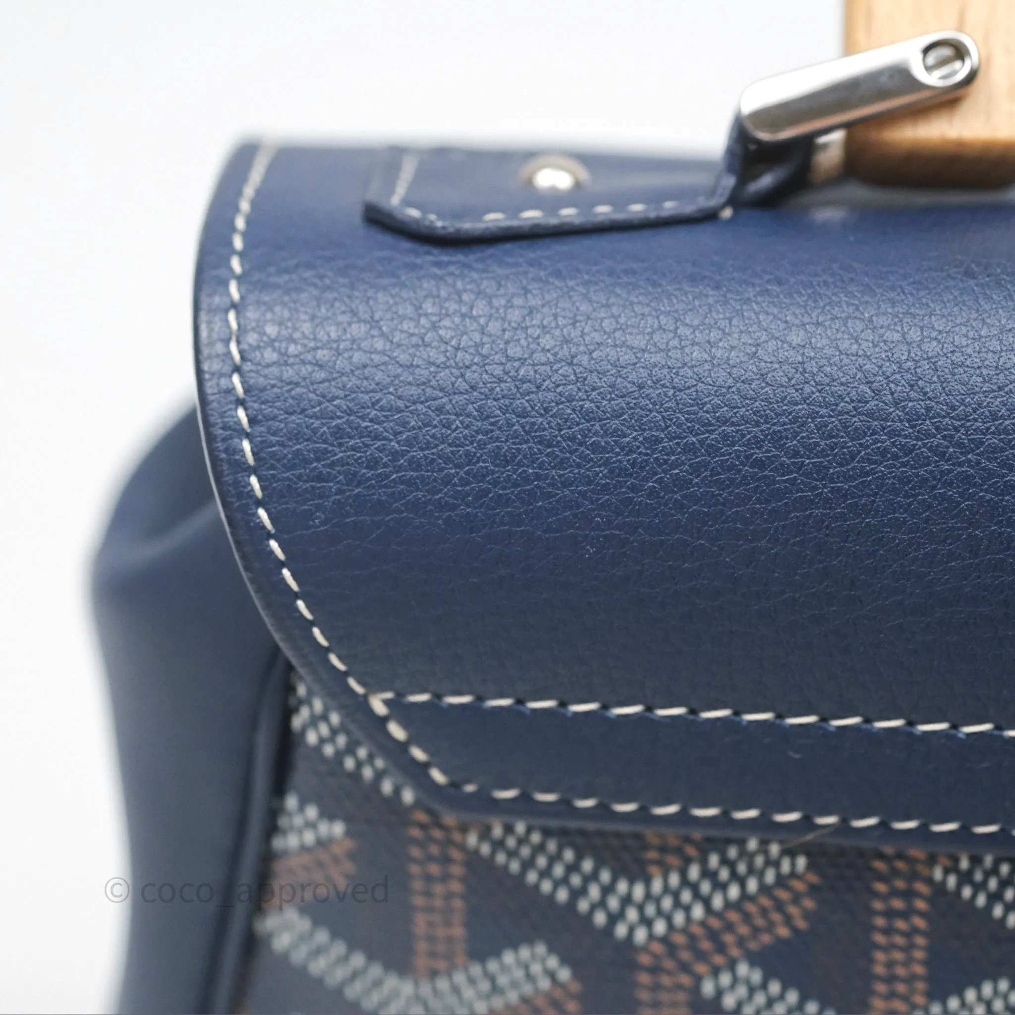 Goyard Sagon Mini Bag Navy Goyardine Canvas/ Chevroches Calfskin
