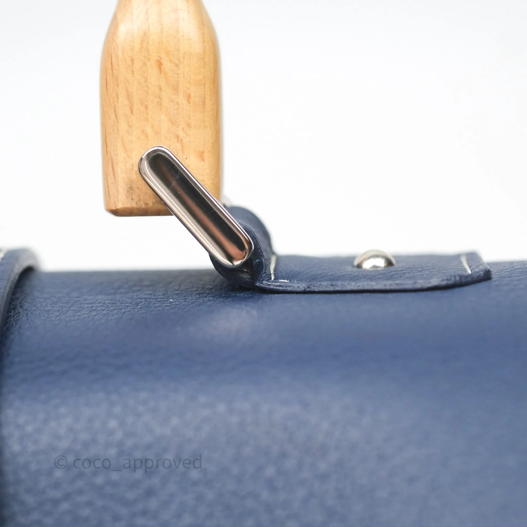 Goyard Sagon Mini Bag Navy Goyardine Canvas/ Chevroches Calfskin