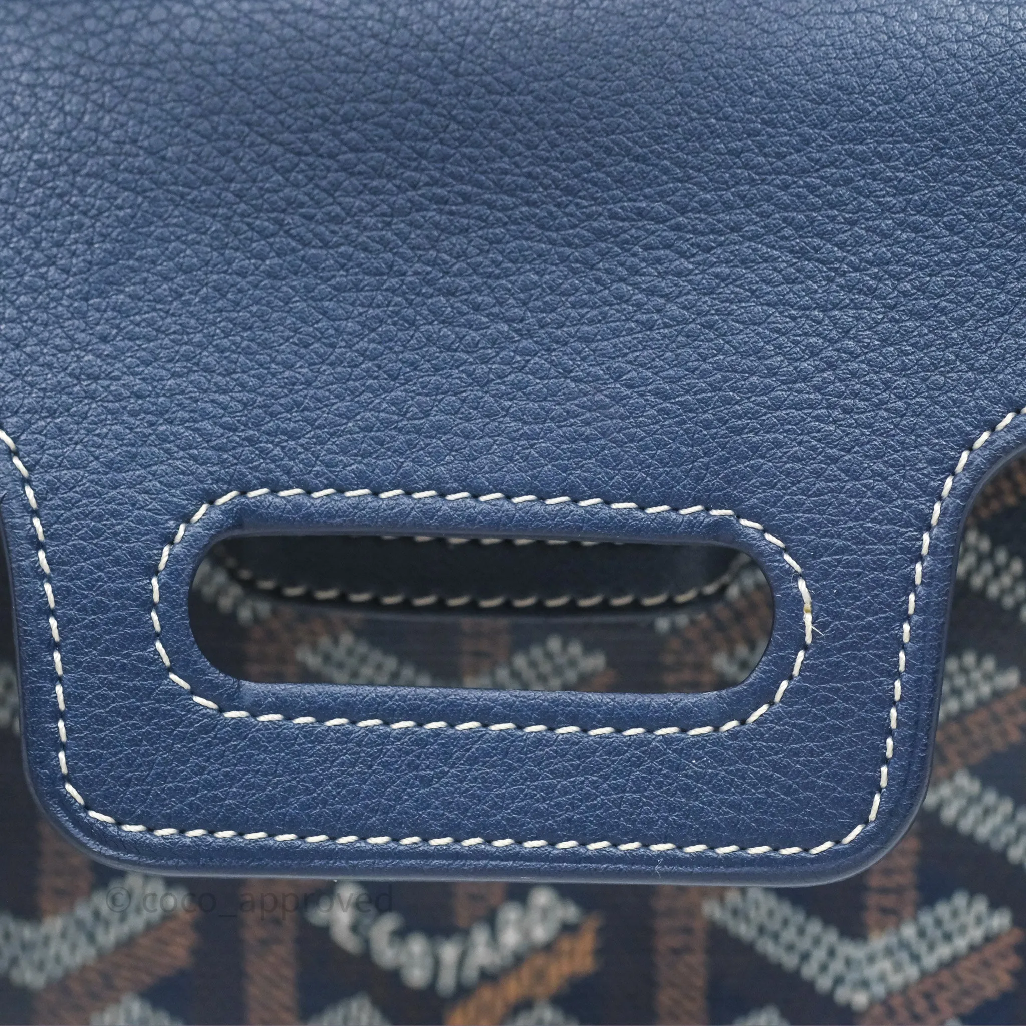 Goyard Sagon Mini Bag Navy Goyardine Canvas/ Chevroches Calfskin