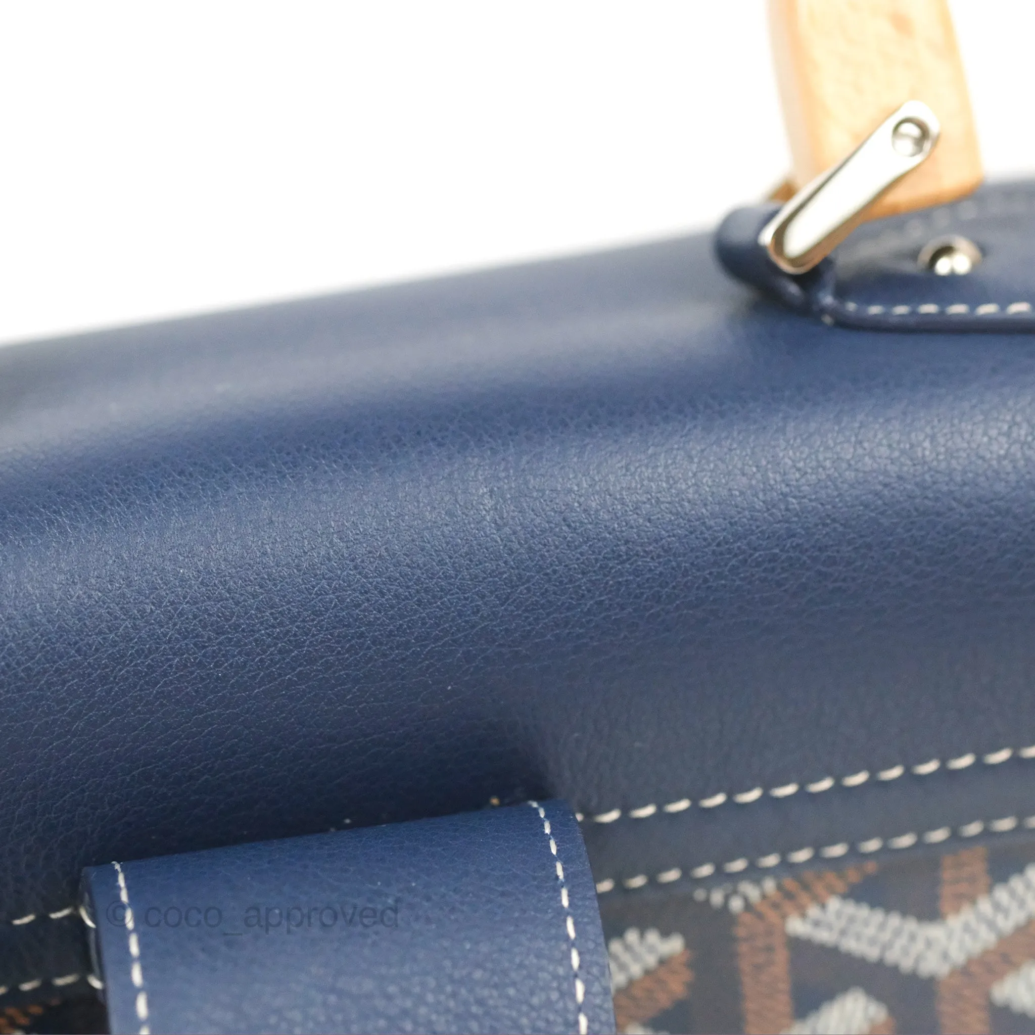 Goyard Sagon Mini Bag Navy Goyardine Canvas/Chevroches Calfskin