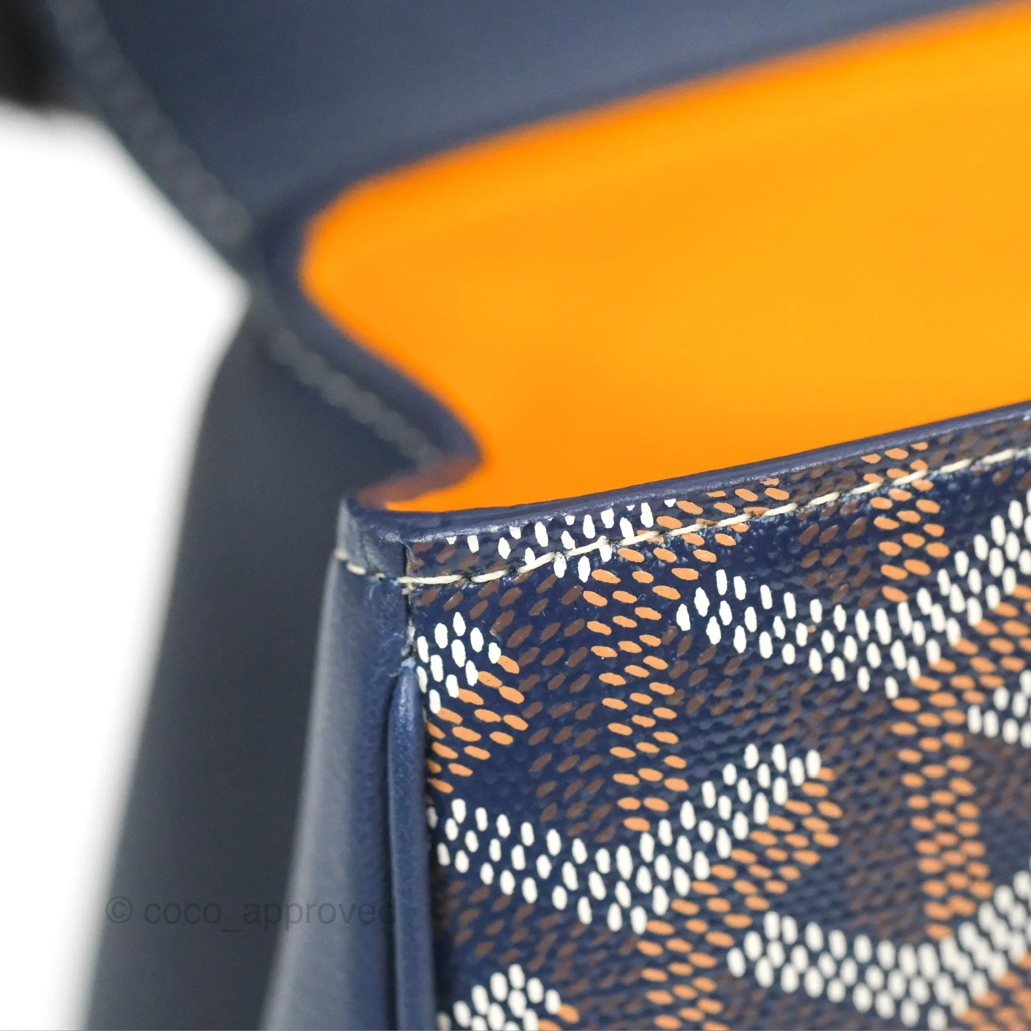 Goyard Sagon Mini Bag Navy Goyardine Canvas/Chevroches Calfskin