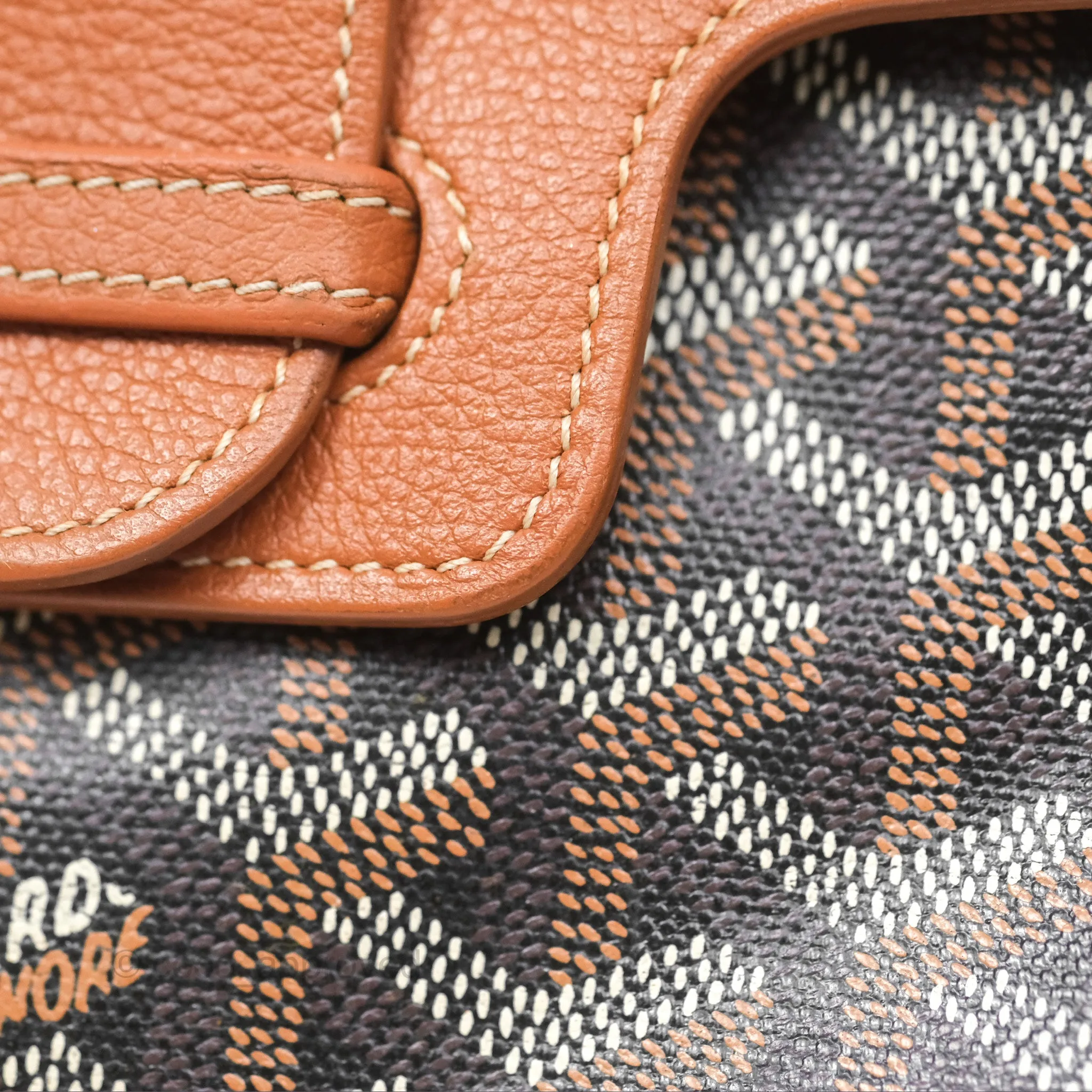 Goyard Sagon Mini Bag Tan Goyardine Canvas/Chevroches Calfskin