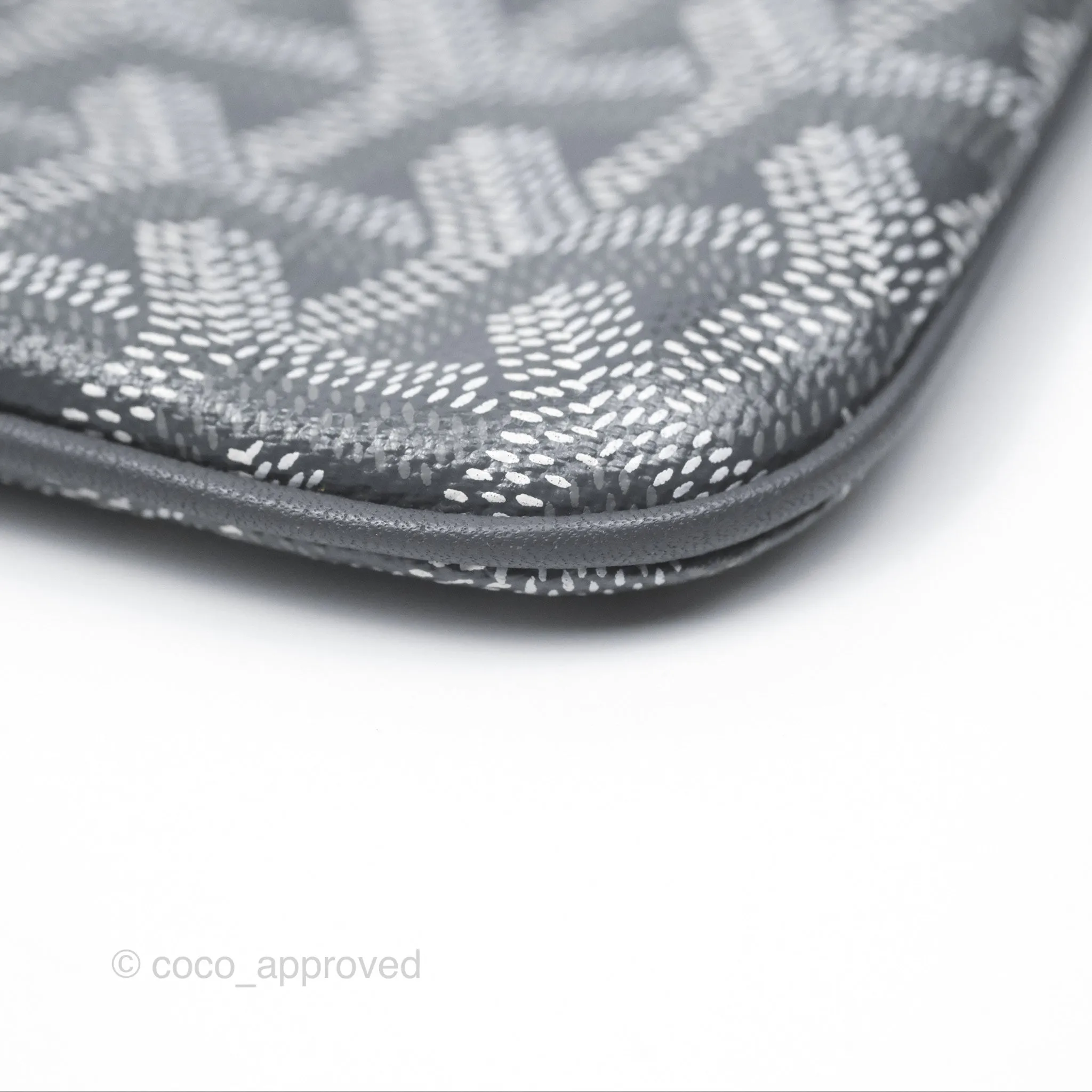 Goyard Snat Mini Pouch Grey