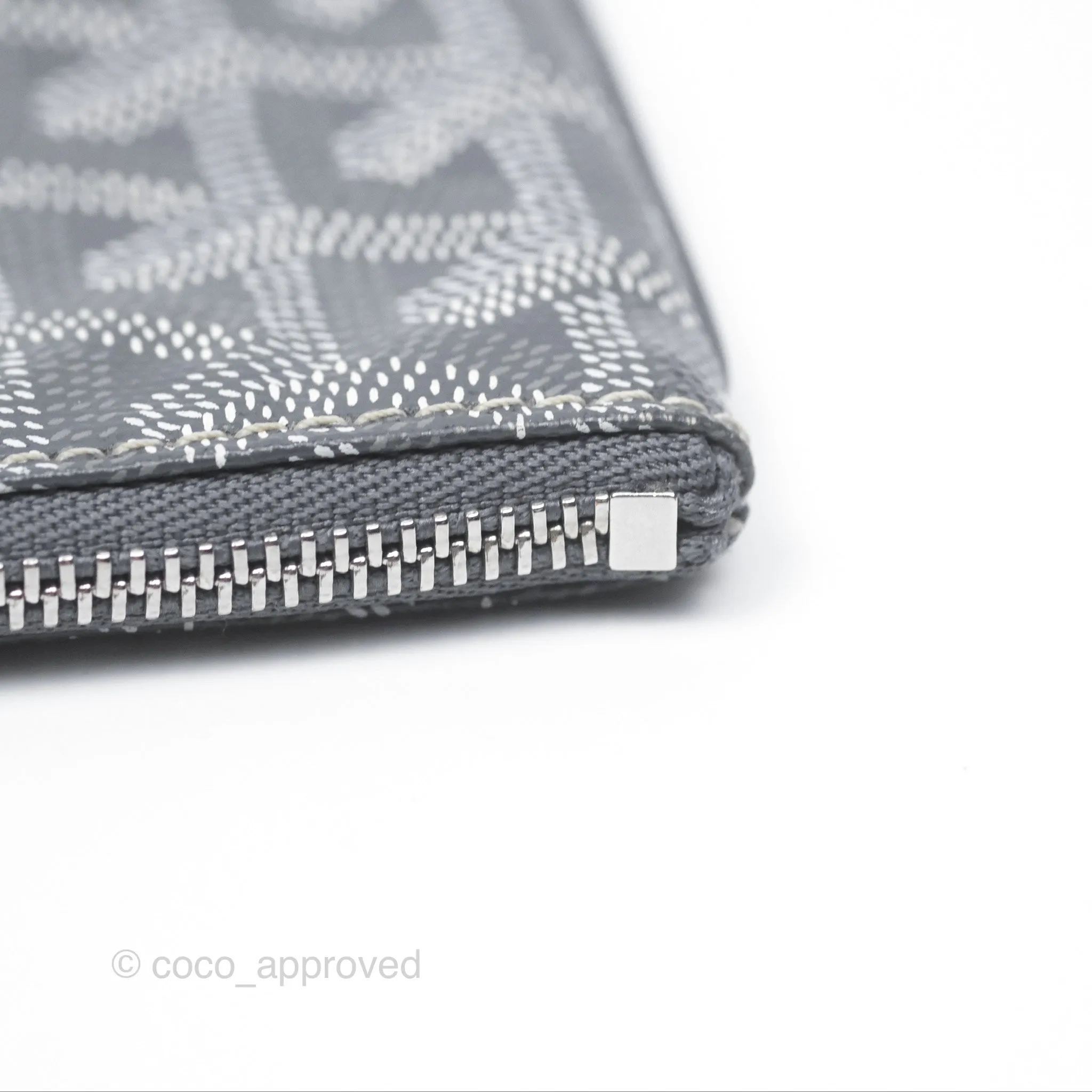 Goyard Snat Mini Pouch Grey