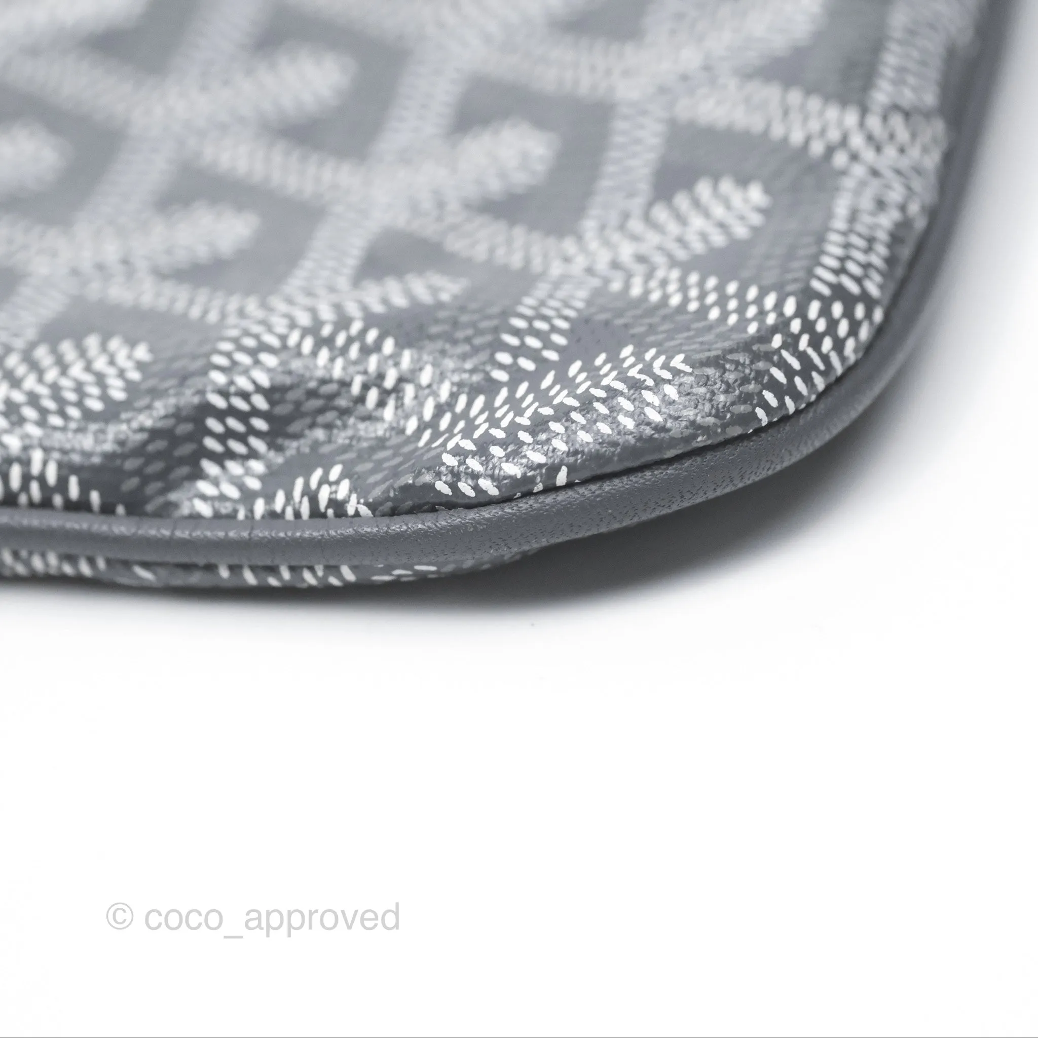 Goyard Snat Mini Pouch Grey
