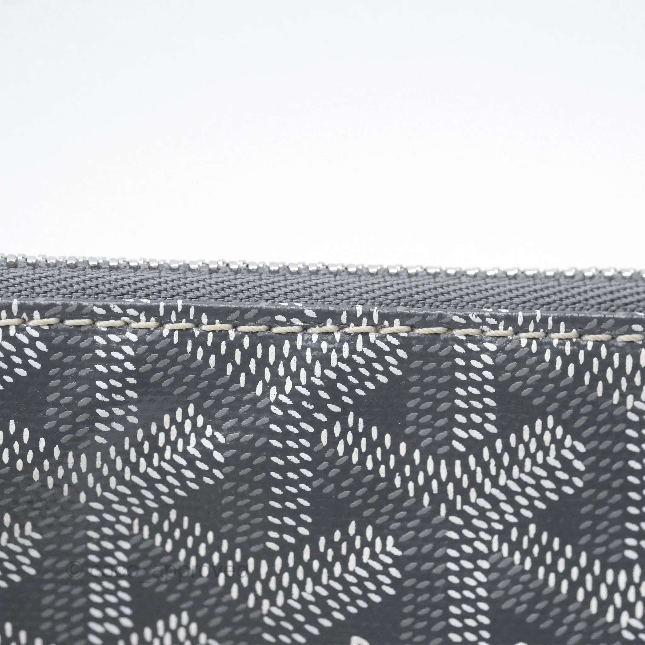 Goyard Snat Mini Pouch Grey