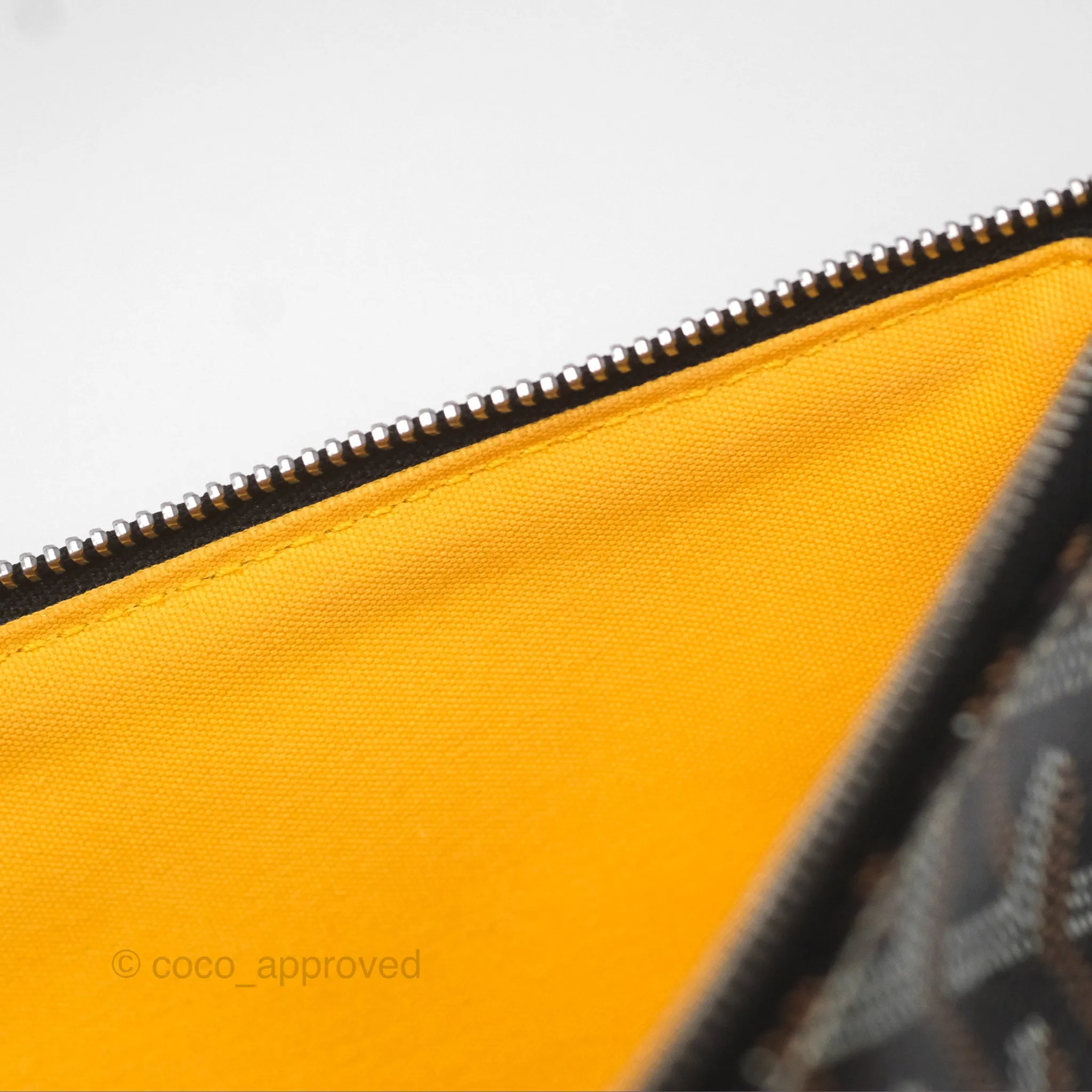 Goyard Snat MM Pouch Black/ Tan