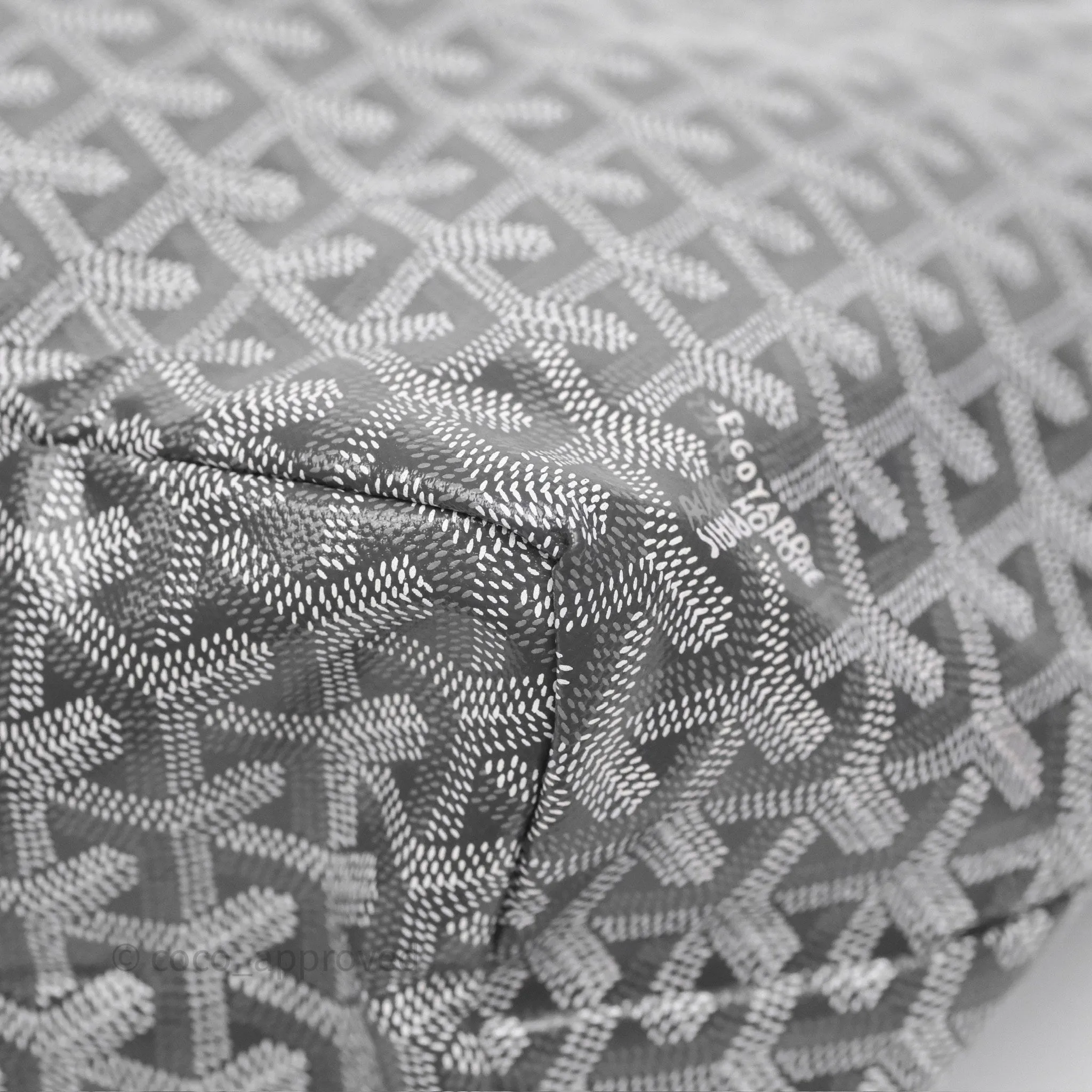 Goyard St Louis Tote PM Grey