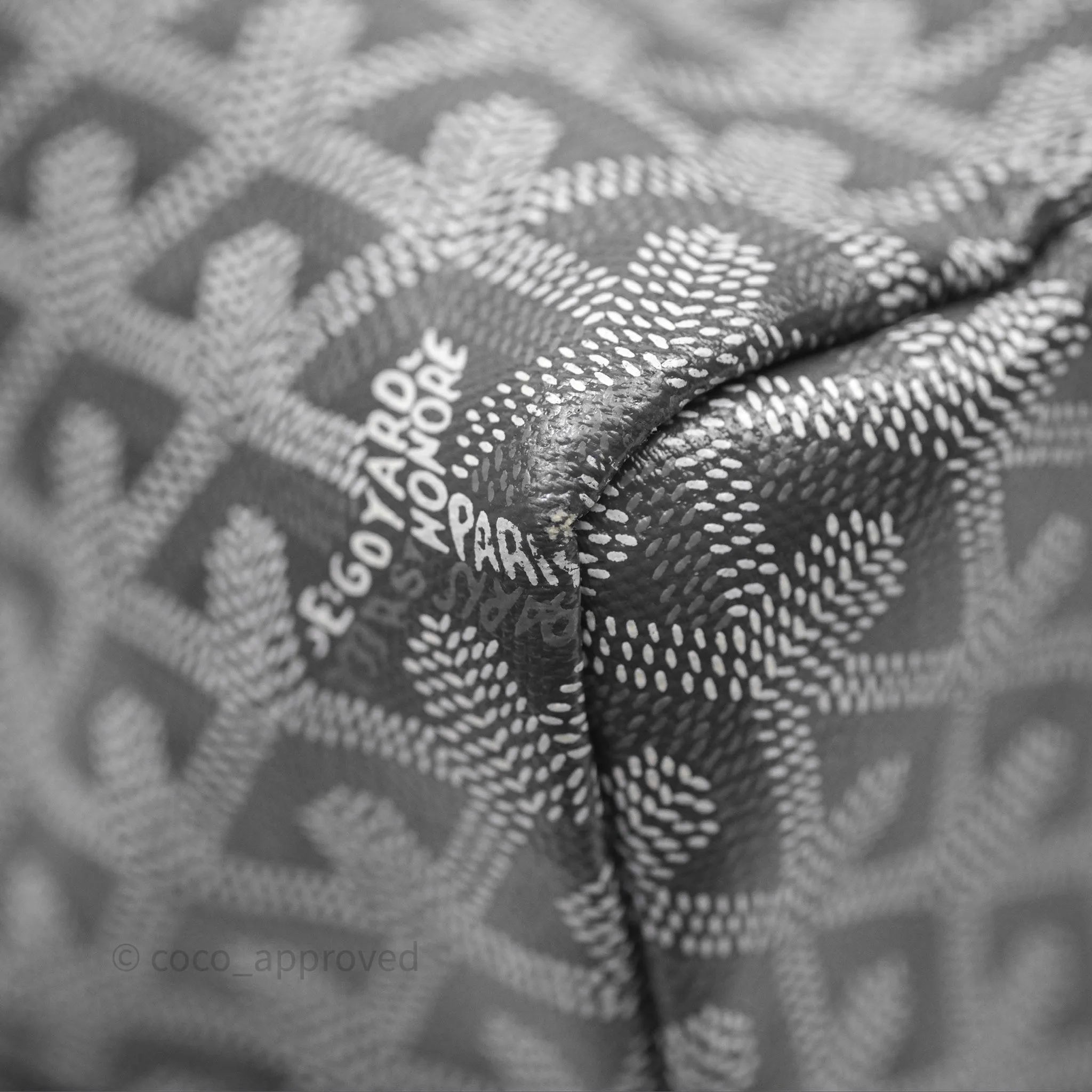 Goyard St Louis Tote PM Grey