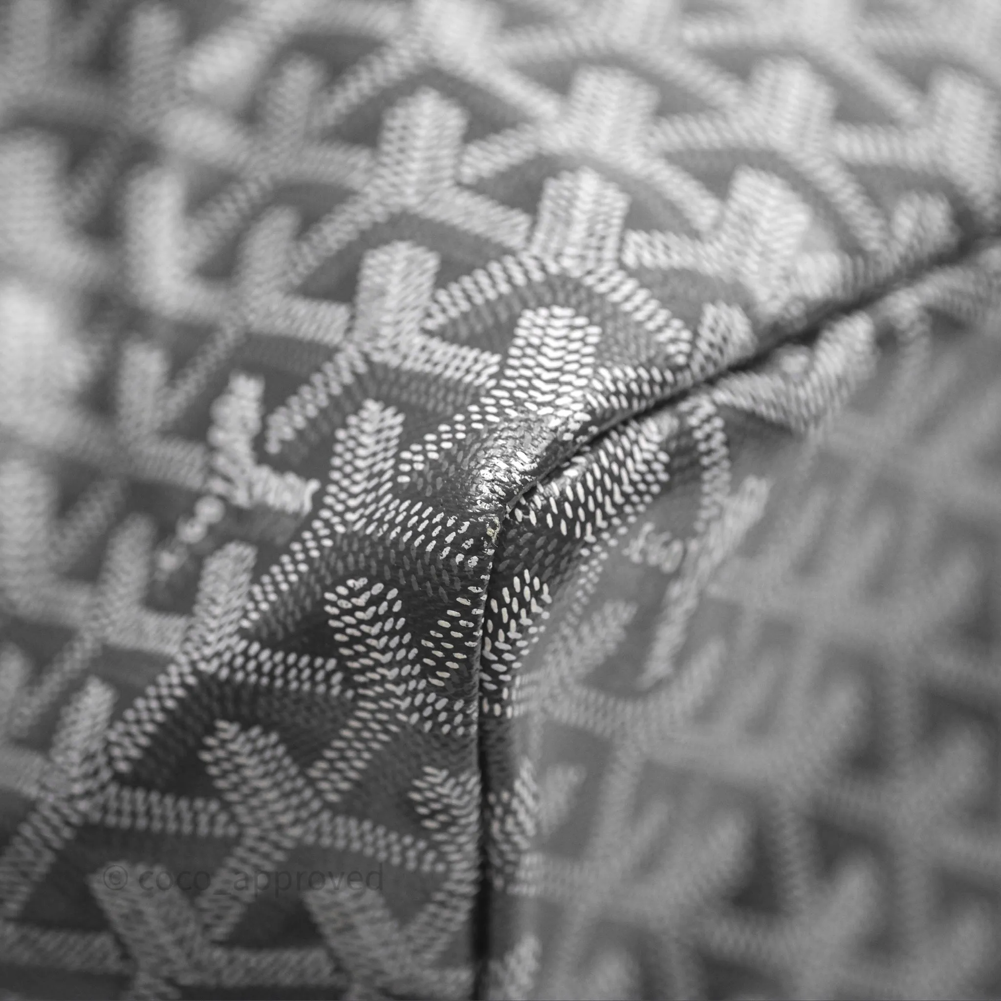 Goyard St Louis Tote PM Grey