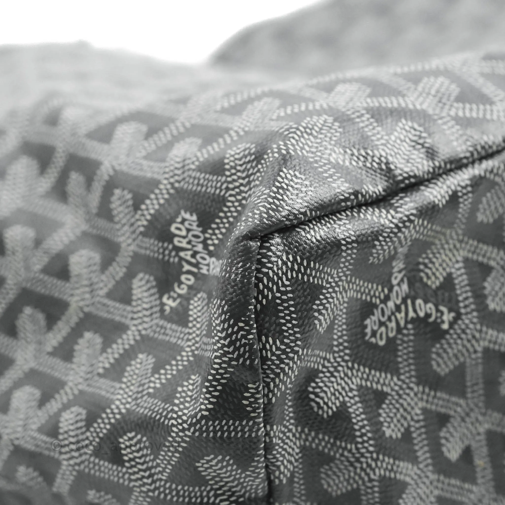 Goyard St Louis Tote PM Grey