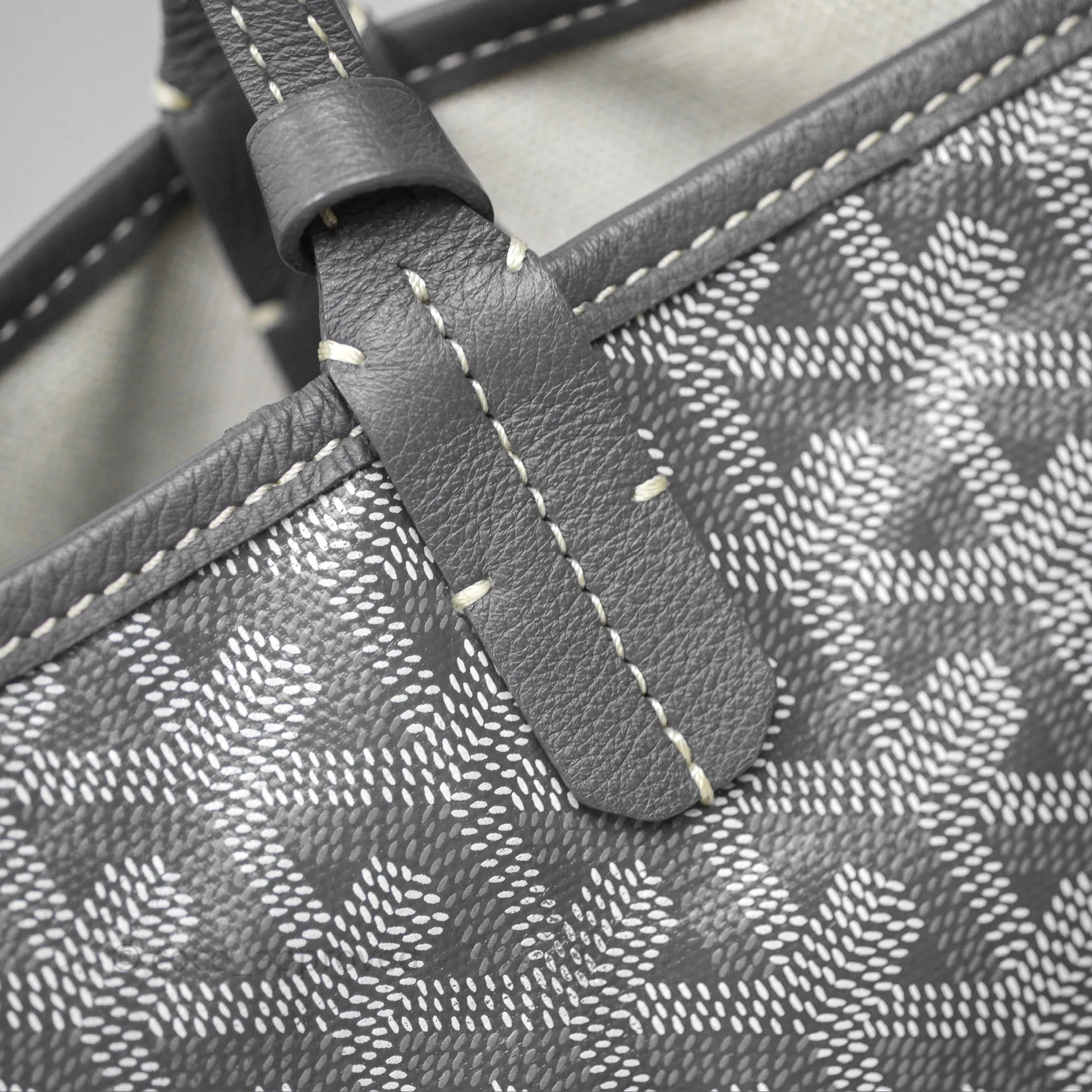 Goyard St Louis Tote PM Grey