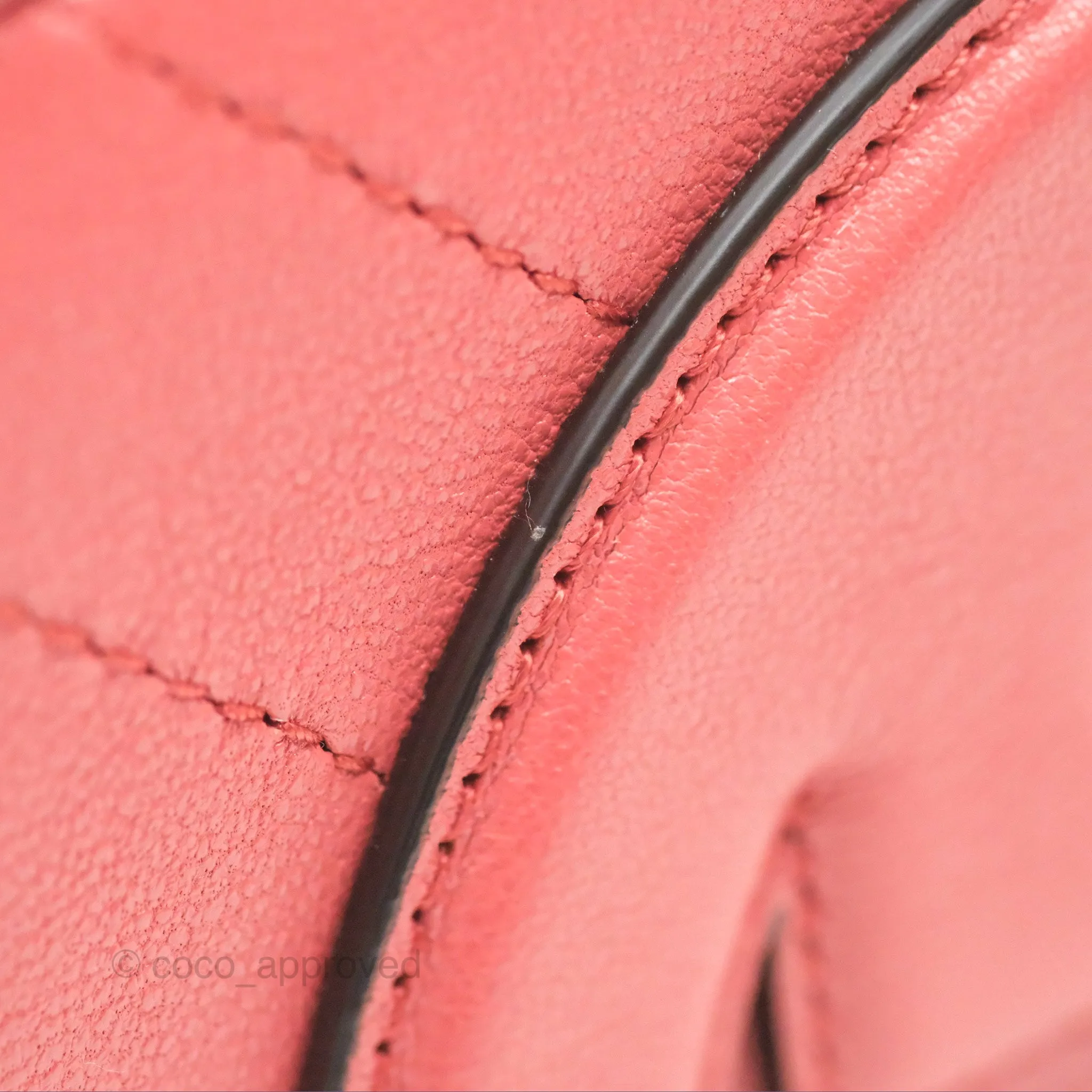 Gucci Blondie Top Handle Bag Pink Leather