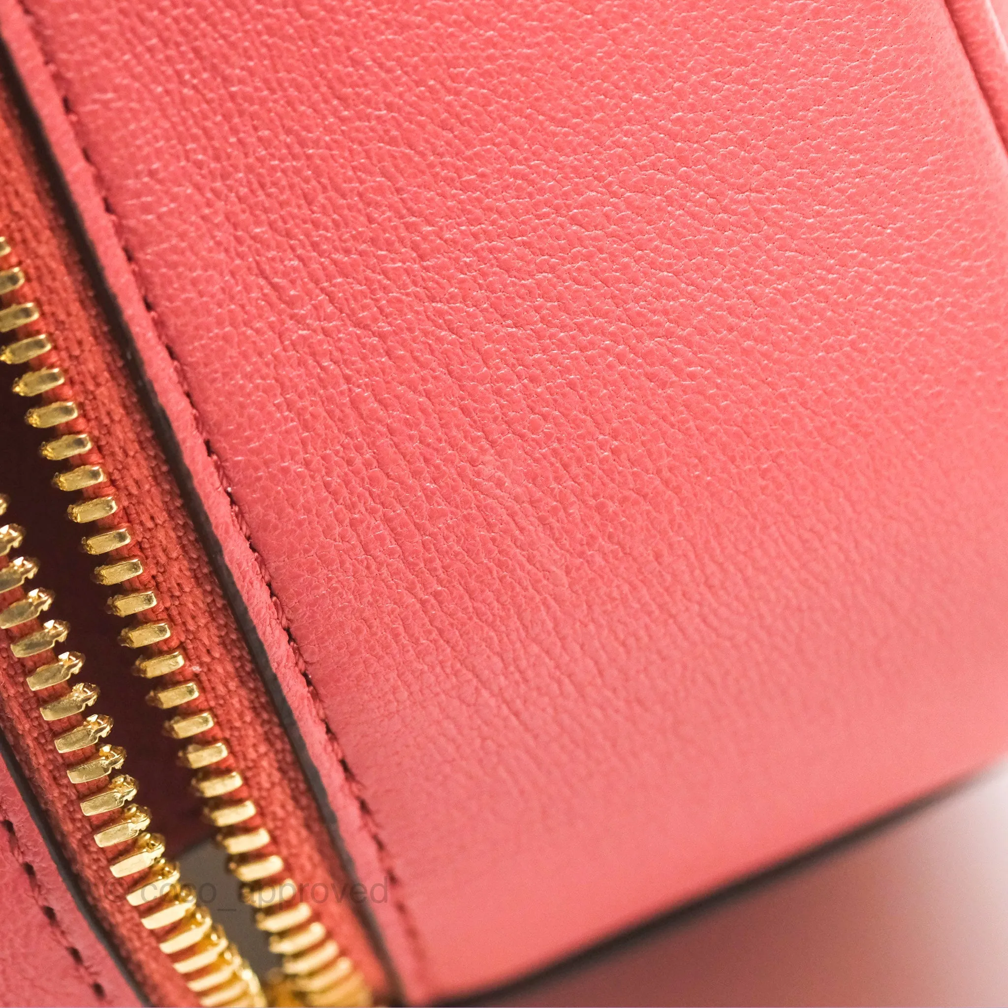Gucci Blondie Top Handle Bag Pink Leather