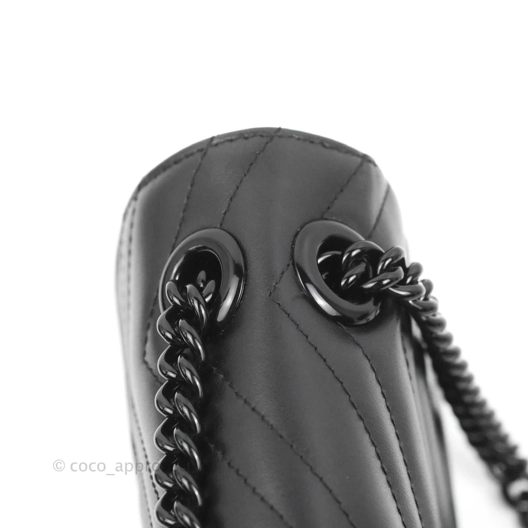 Gucci Chevron GG Marmont Matelass Mini Bag So Black Black Hardware