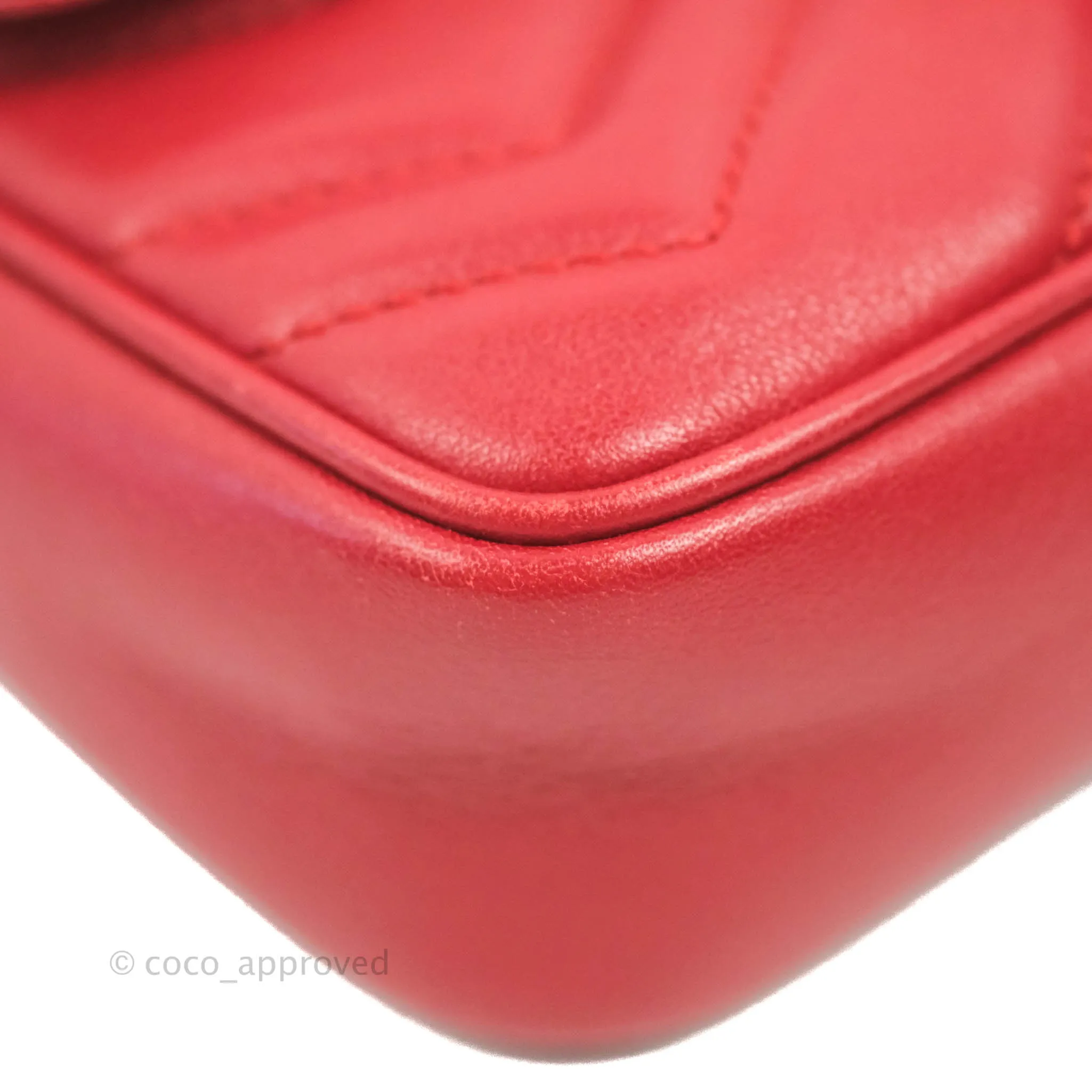 Gucci GG Marmont Matelass Leather Super Mini Bag Red