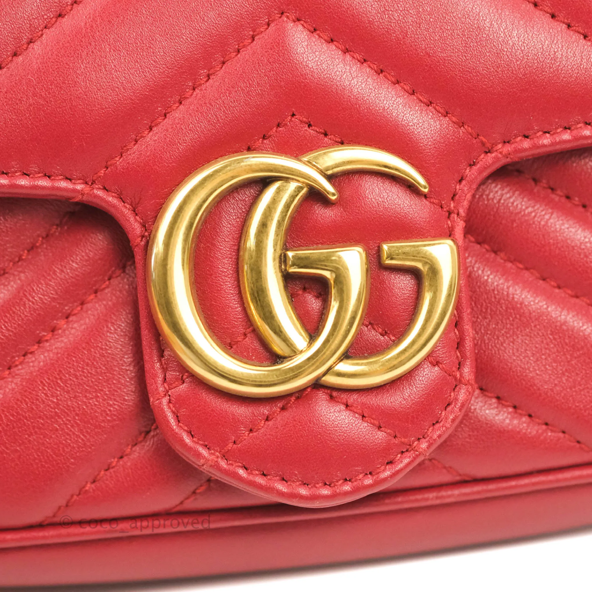 Gucci GG Marmont Matelass Leather Super Mini Bag Red
