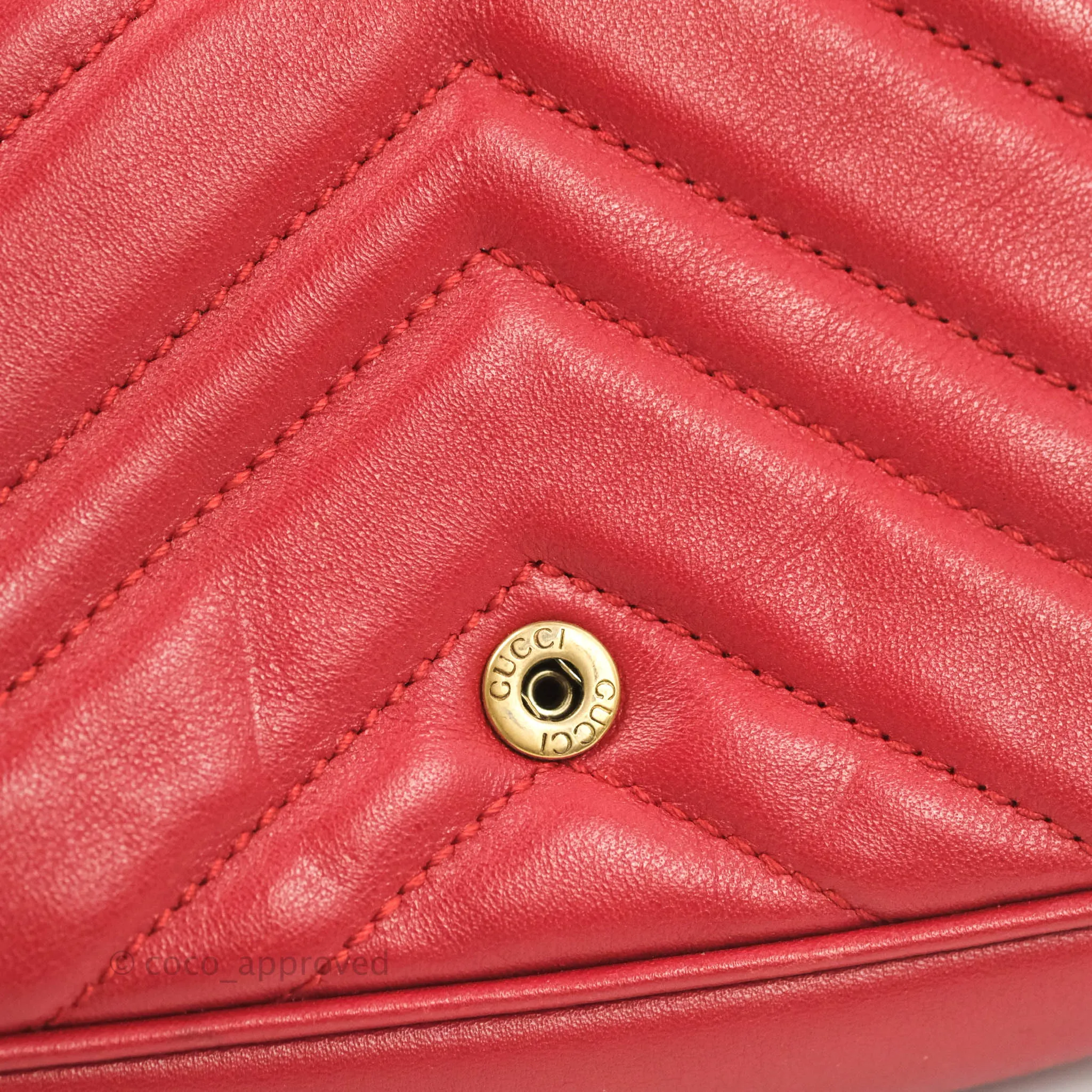Gucci GG Marmont Matelass Leather Super Mini Bag Red