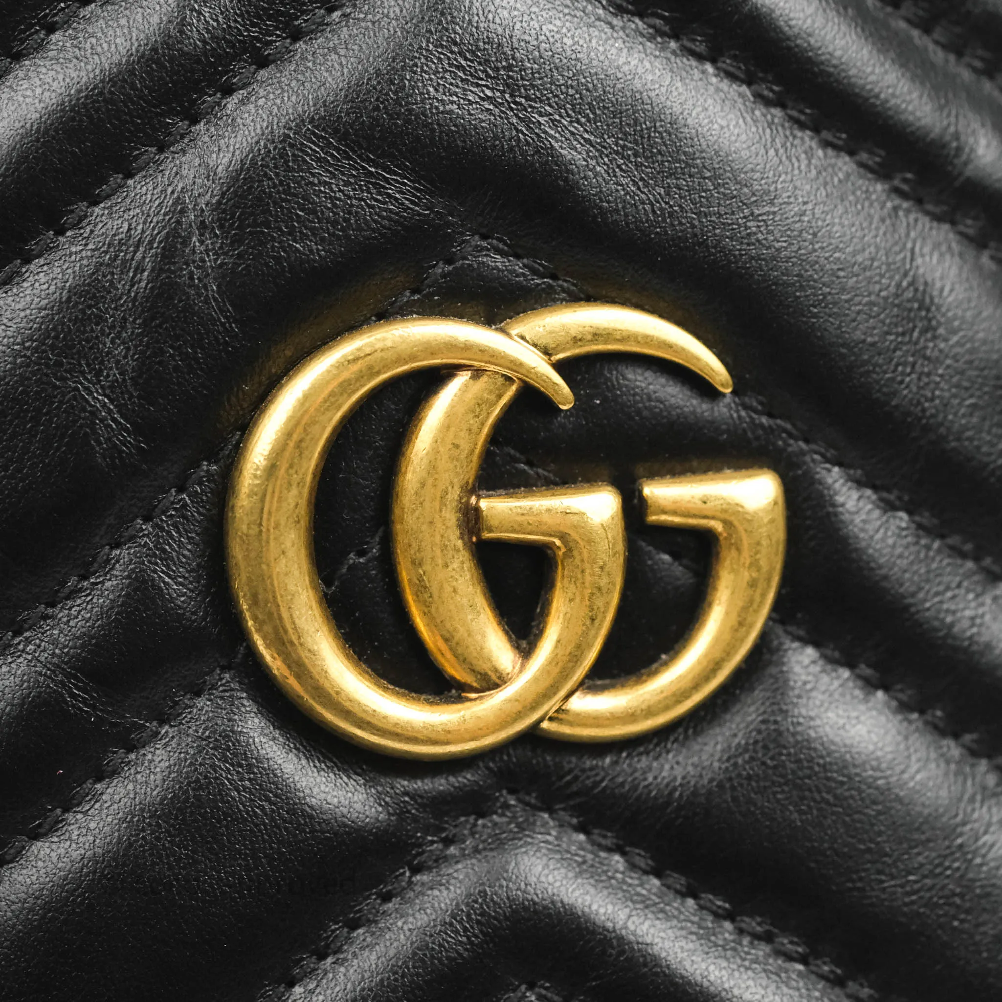 Gucci GG Marmont Mini Leather Bucket Bag Black
