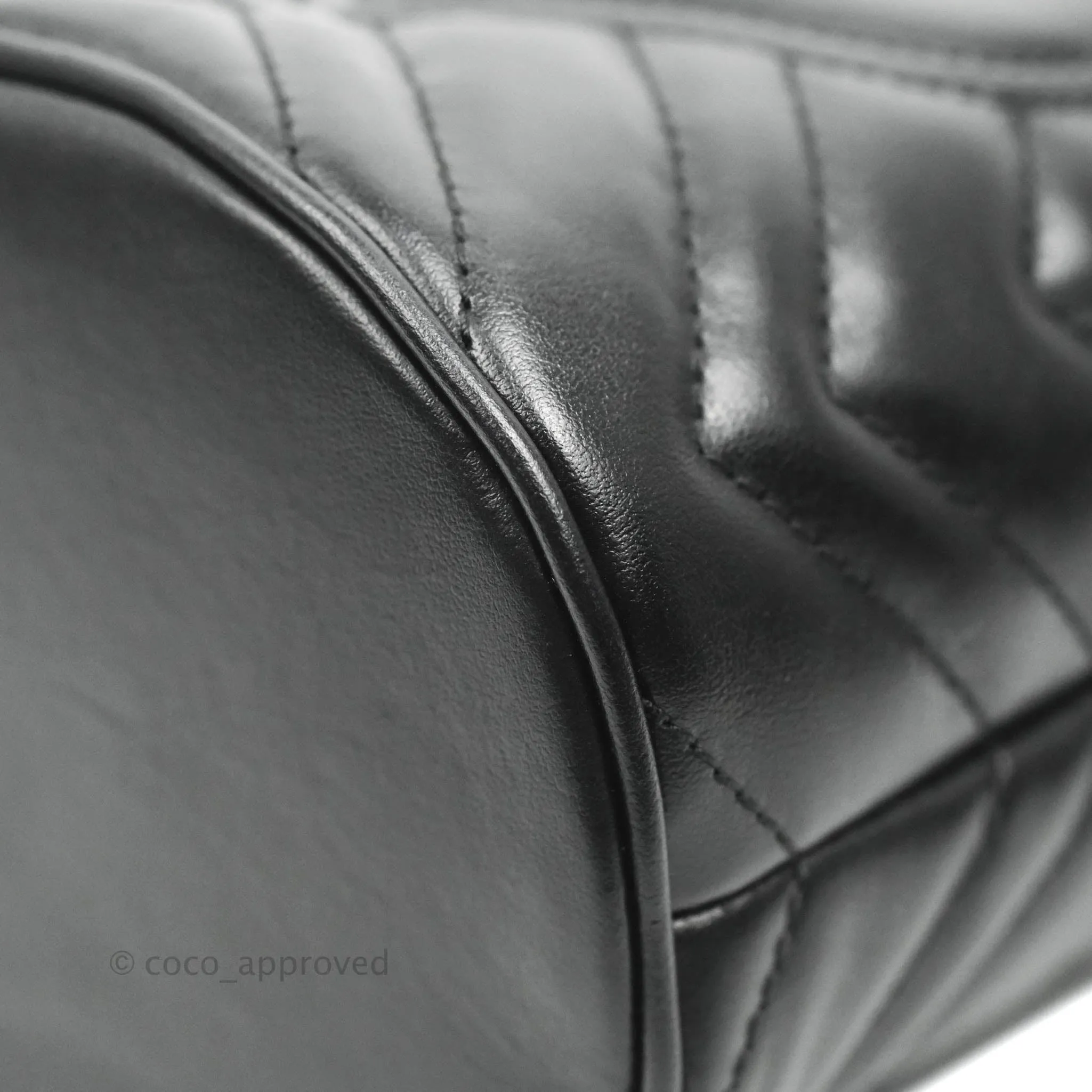 Gucci GG Marmont Mini Leather Bucket Bag Black