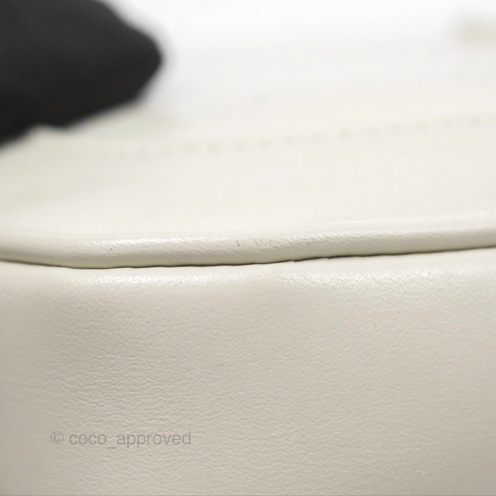 Gucci Jackie 1961 White Mini Shoulder Bag Gold Hardware