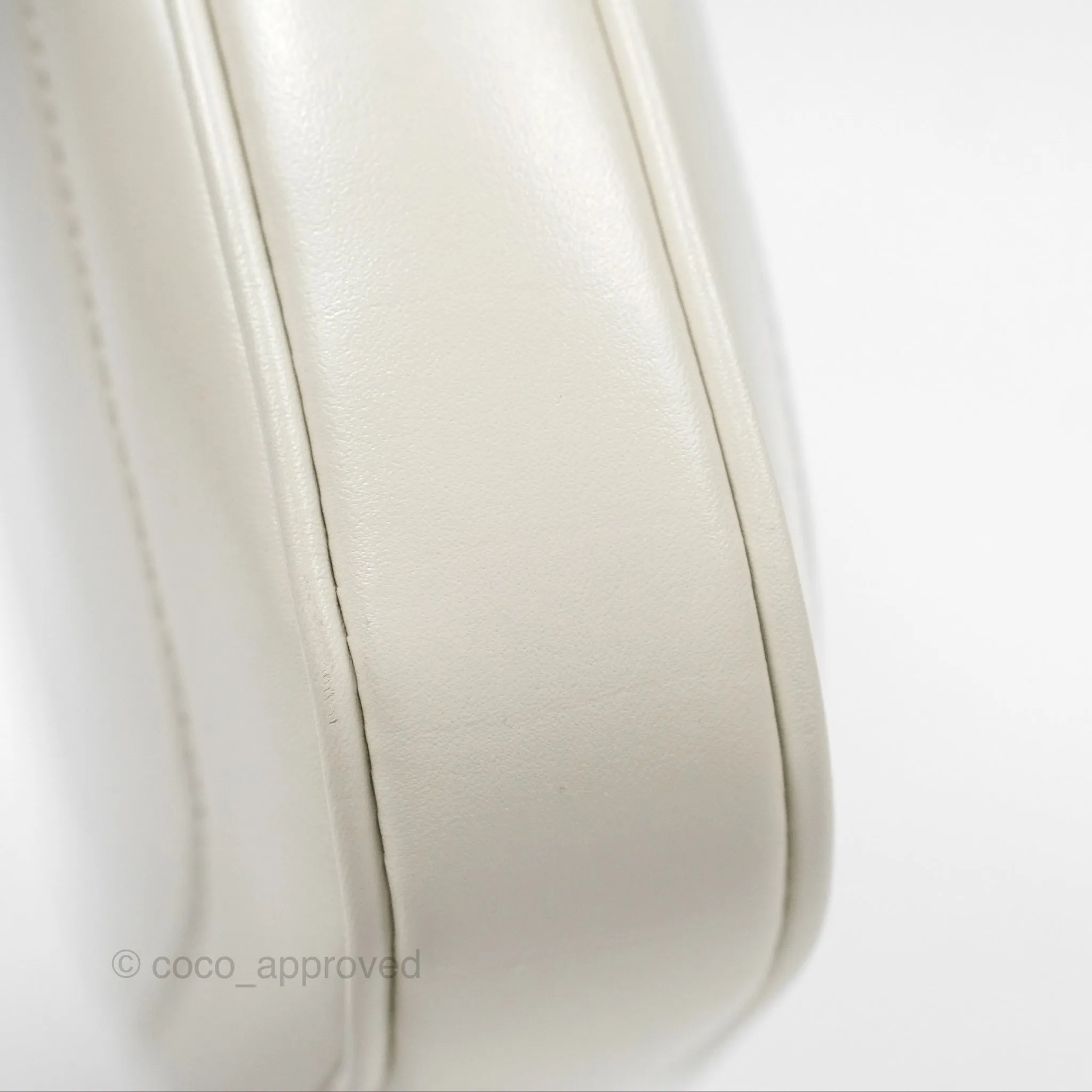 Gucci Jackie 1961 White Mini Shoulder Bag Gold Hardware