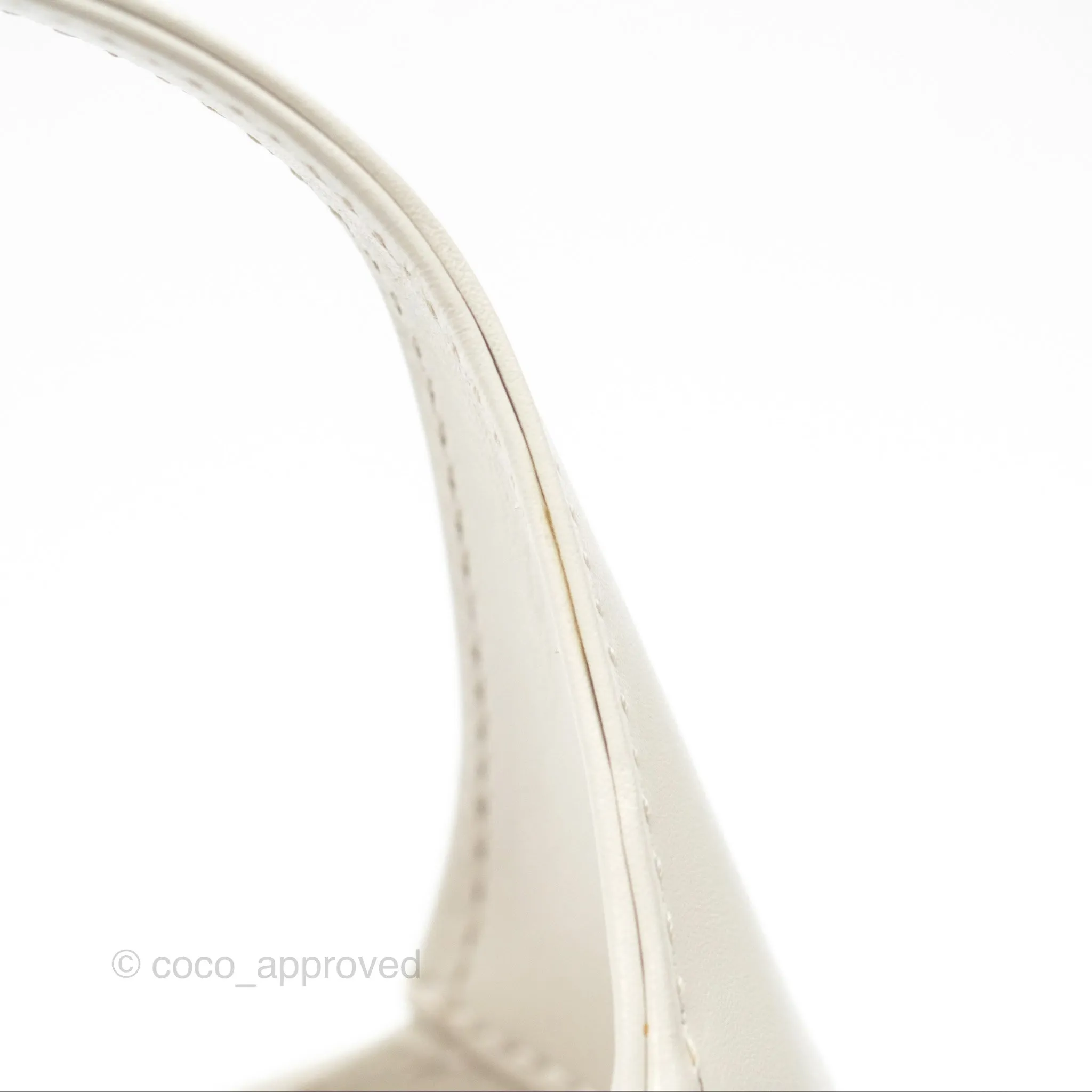 Gucci Jackie 1961 White Mini Shoulder Bag Gold Hardware