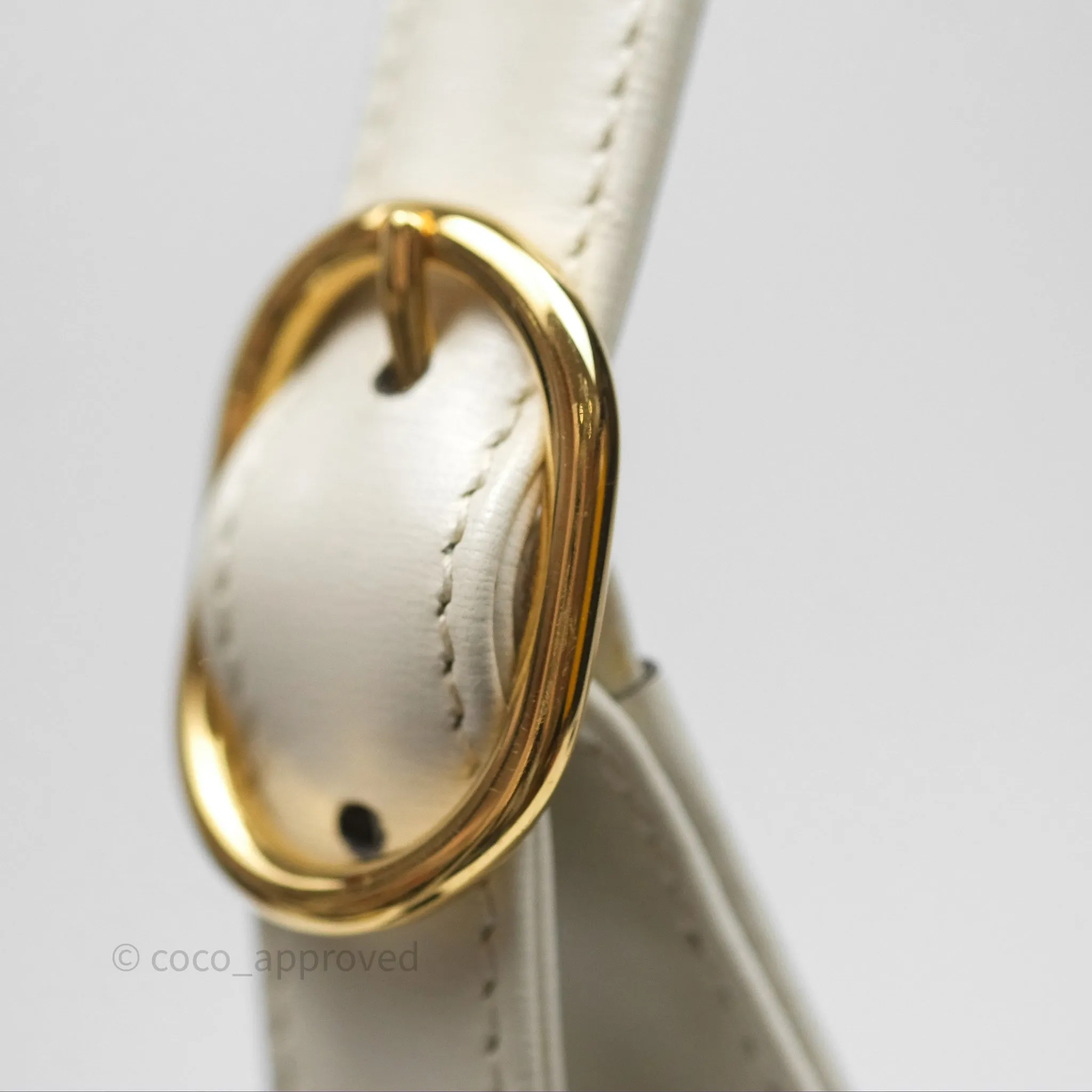 Gucci Jackie 1961 White Small Shoulder Bag Gold Hardware
