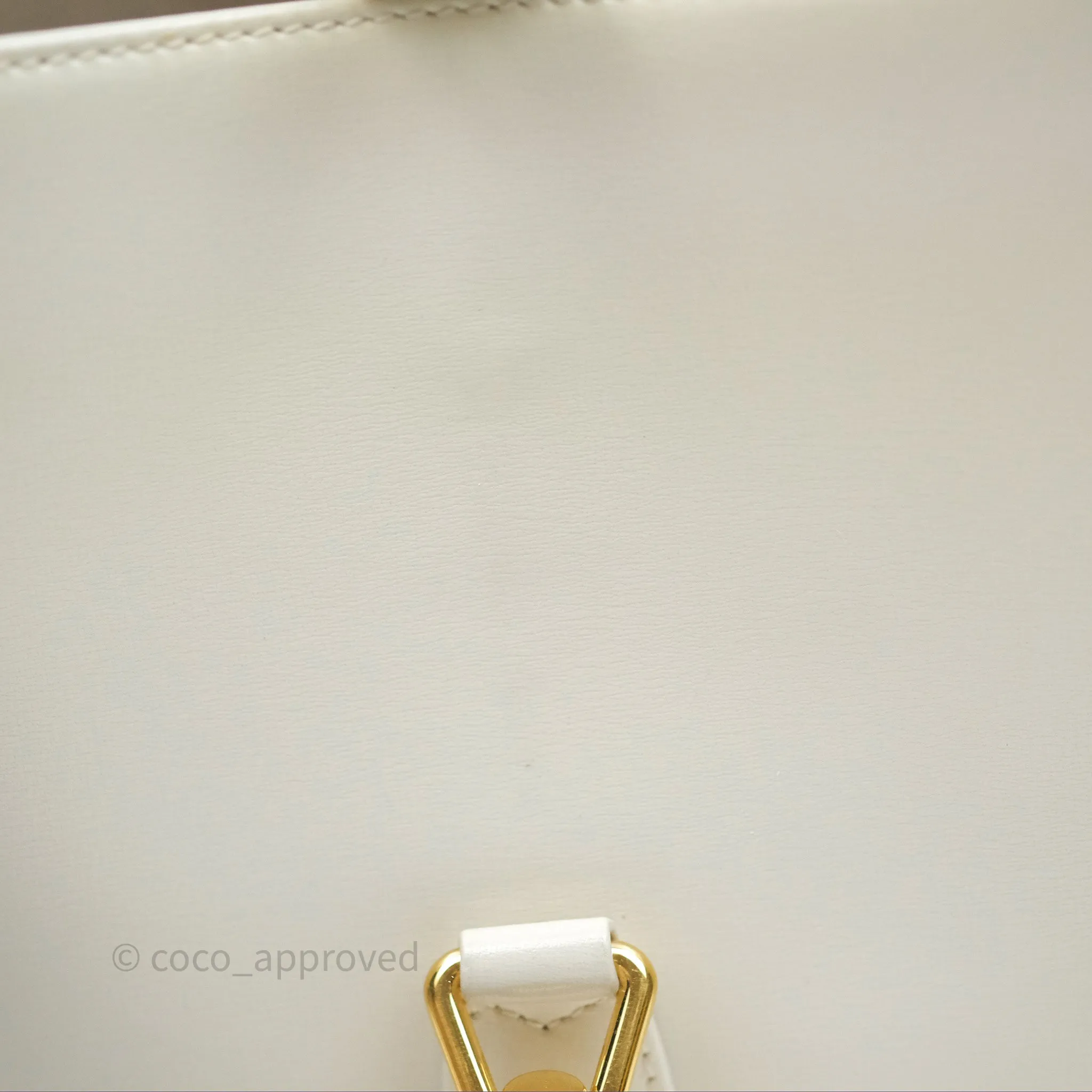 Gucci Jackie 1961 White Small Shoulder Bag Gold Hardware