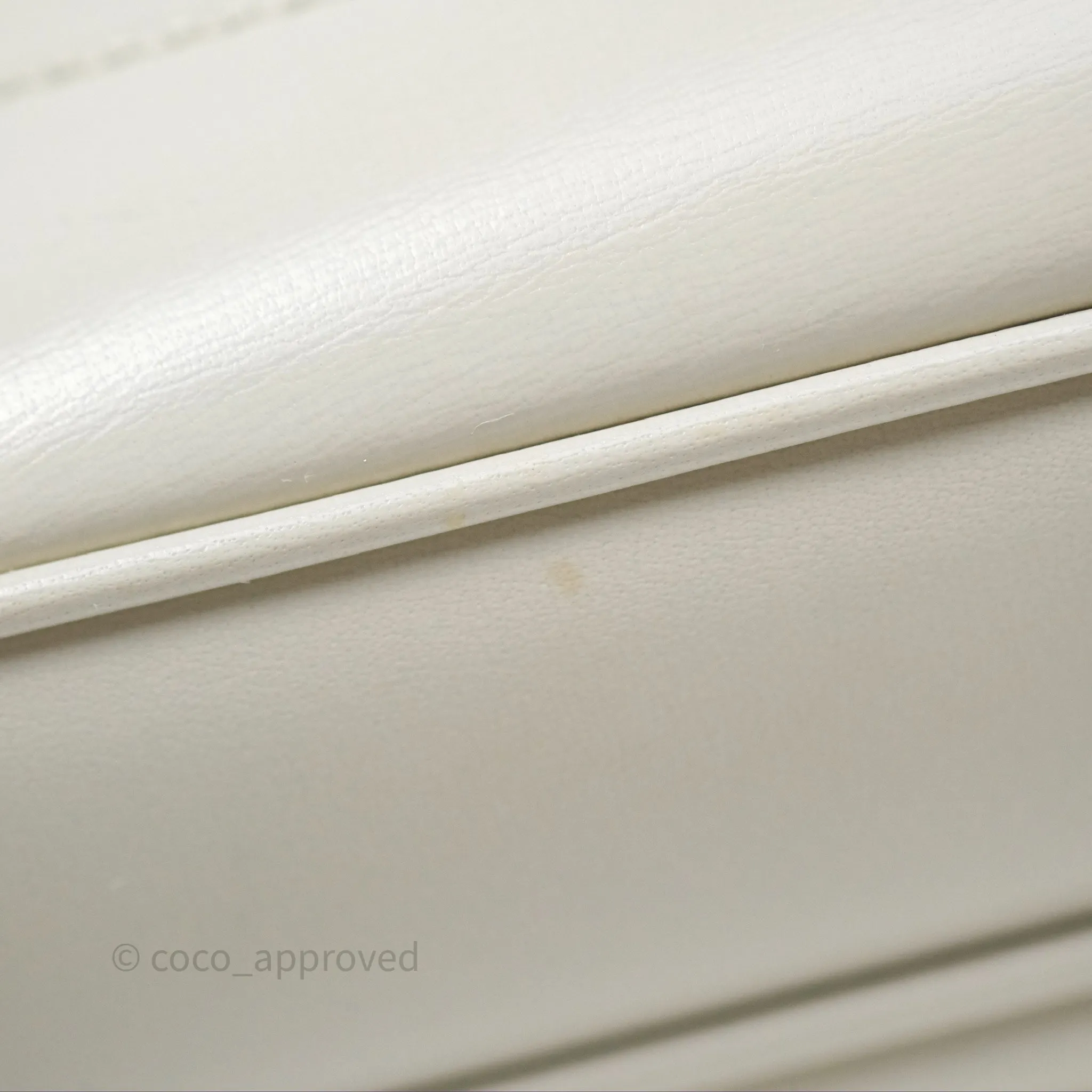 Gucci Jackie 1961 White Small Shoulder Bag Gold Hardware
