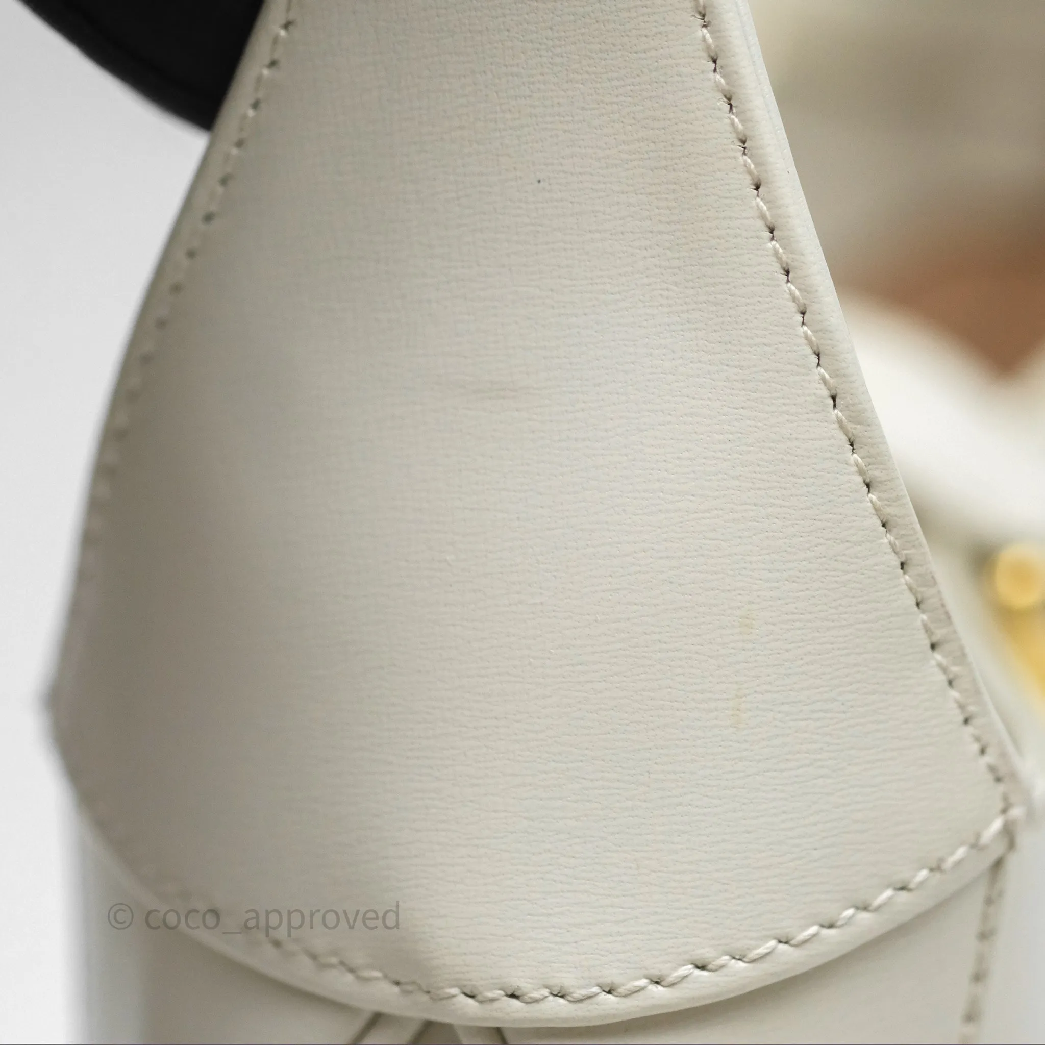 Gucci Jackie 1961 White Small Shoulder Bag Gold Hardware