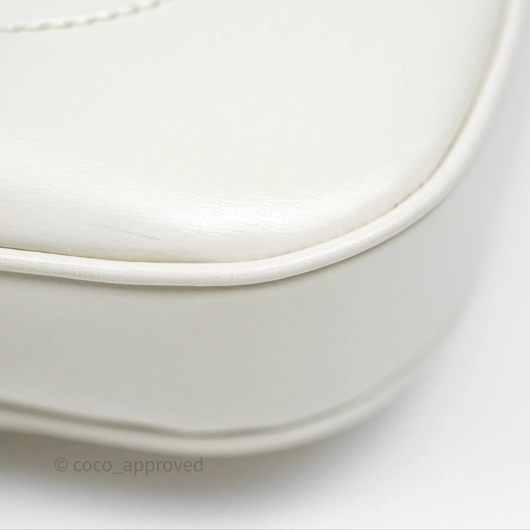 Gucci Jackie 1961 White Small Shoulder Bag Gold Hardware