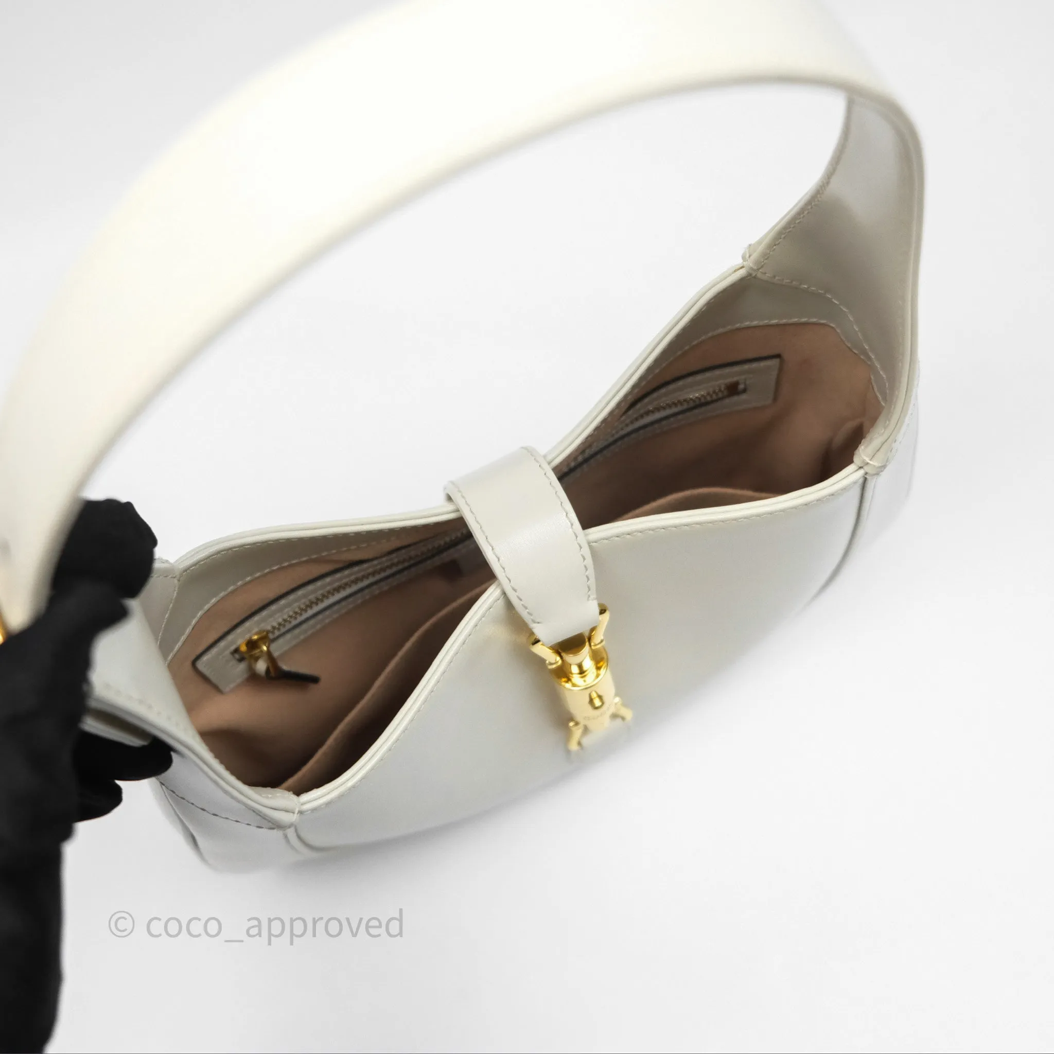 Gucci Jackie 1961 White Small Shoulder Bag Gold Hardware