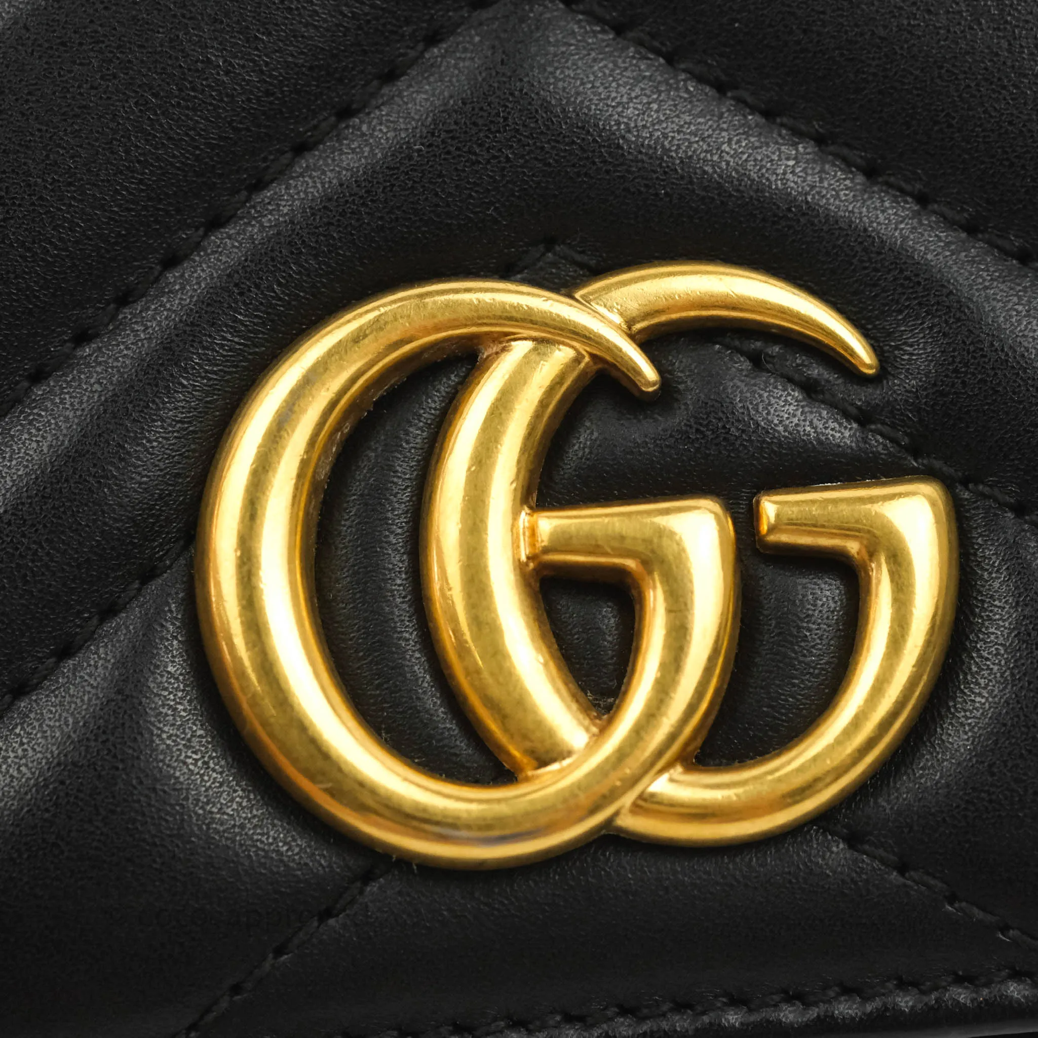 Gucci Matelasse GG Marmont Super Mini Chain Flap Bag Black Calfskin Gold Hardware