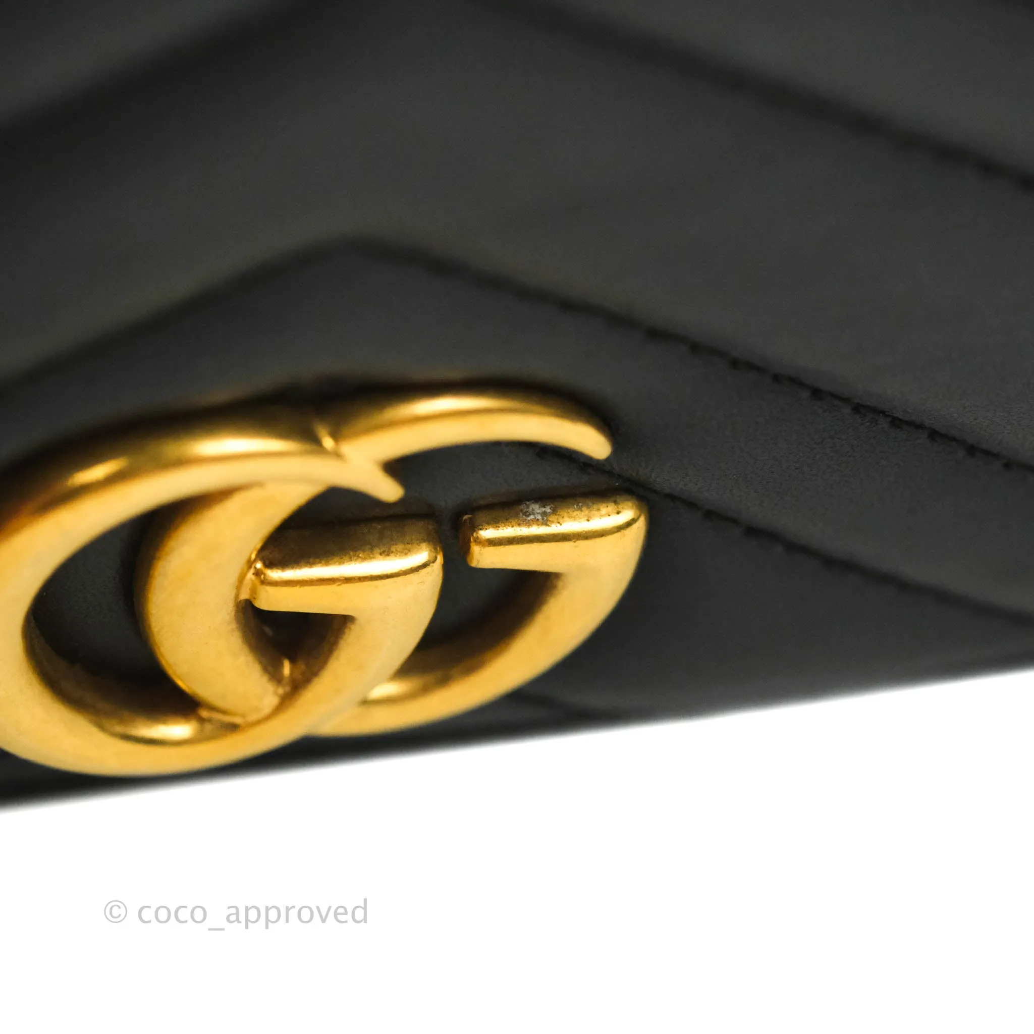 Gucci Matelasse GG Marmont Super Mini Chain Flap Bag Black Calfskin Gold Hardware