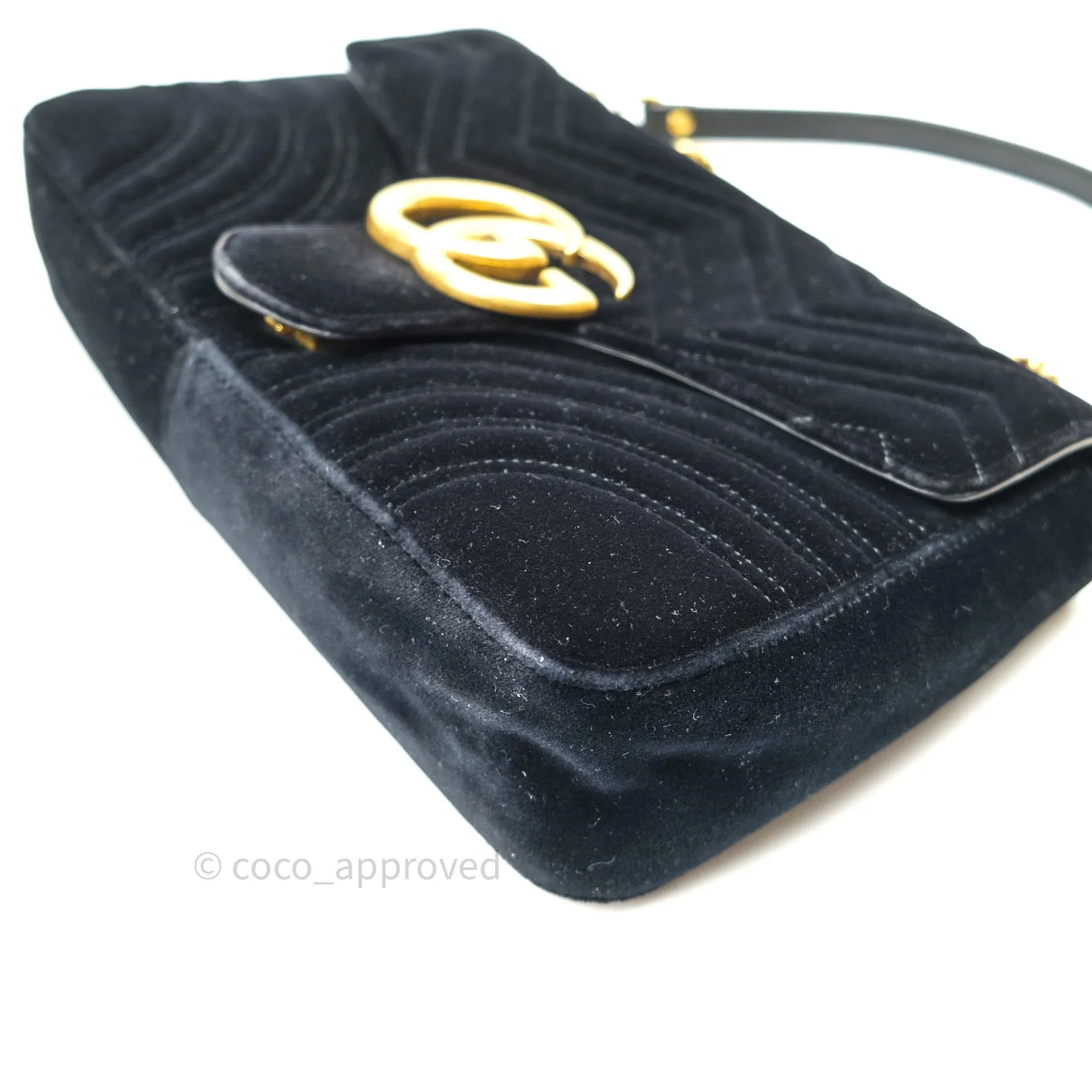 Gucci Medium Marmont Velvet Black Gold Hardware