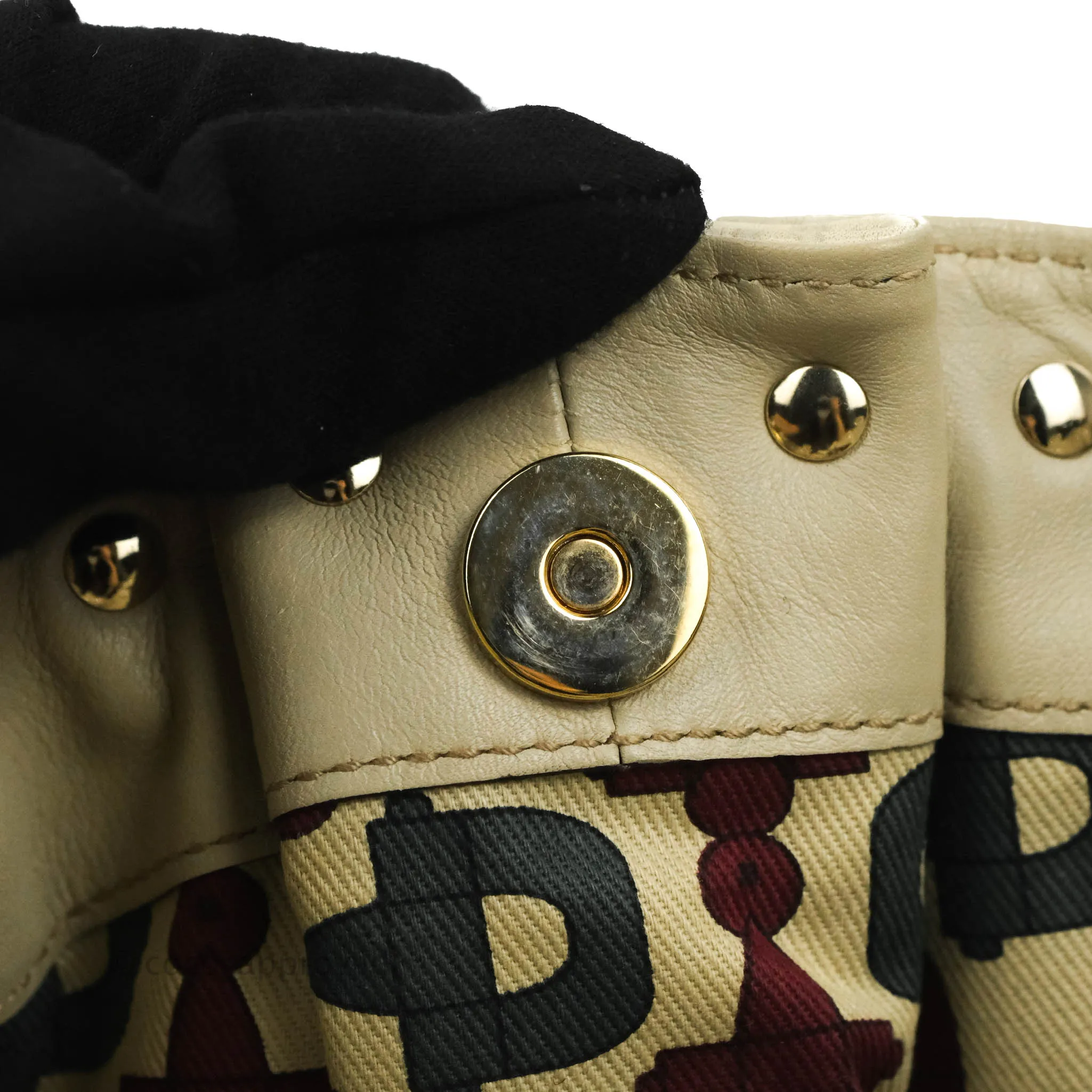 Gucci Medium Pelham Tote Studded Guccissima Leather