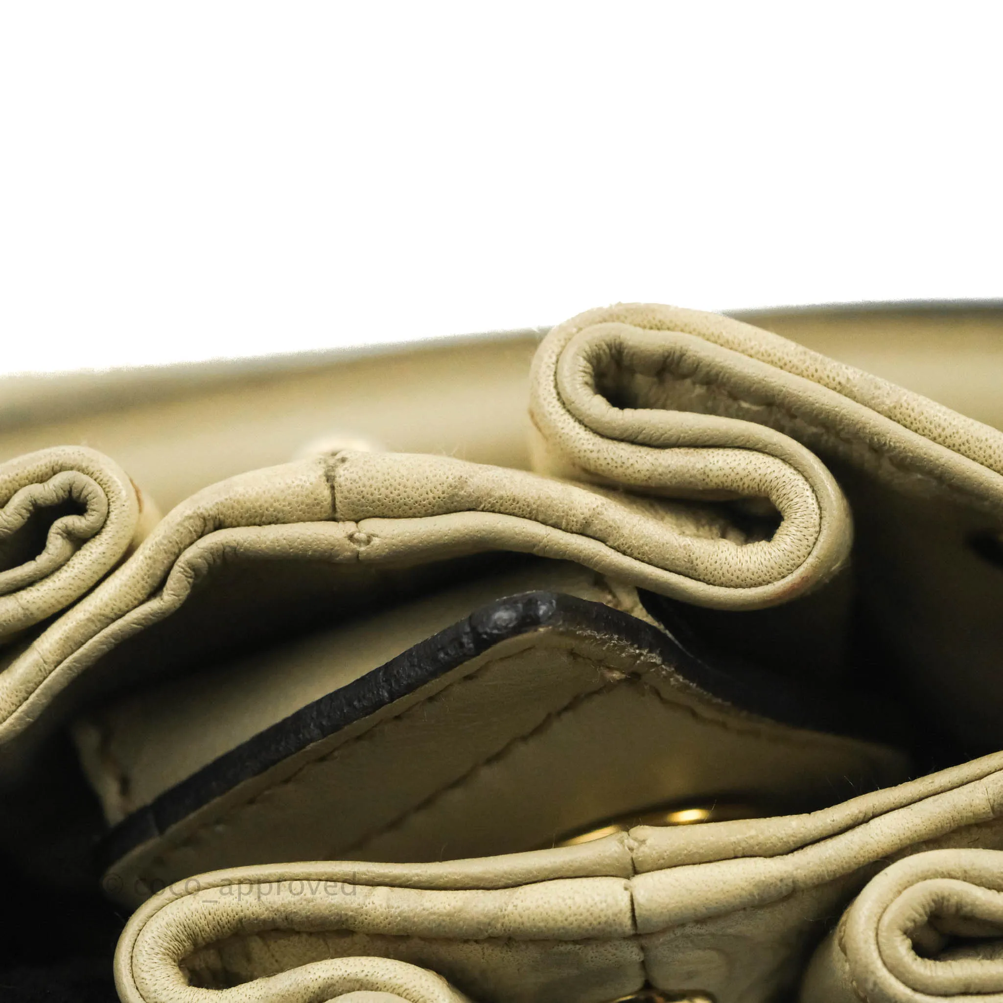Gucci Medium Pelham Tote Studded Guccissima Leather