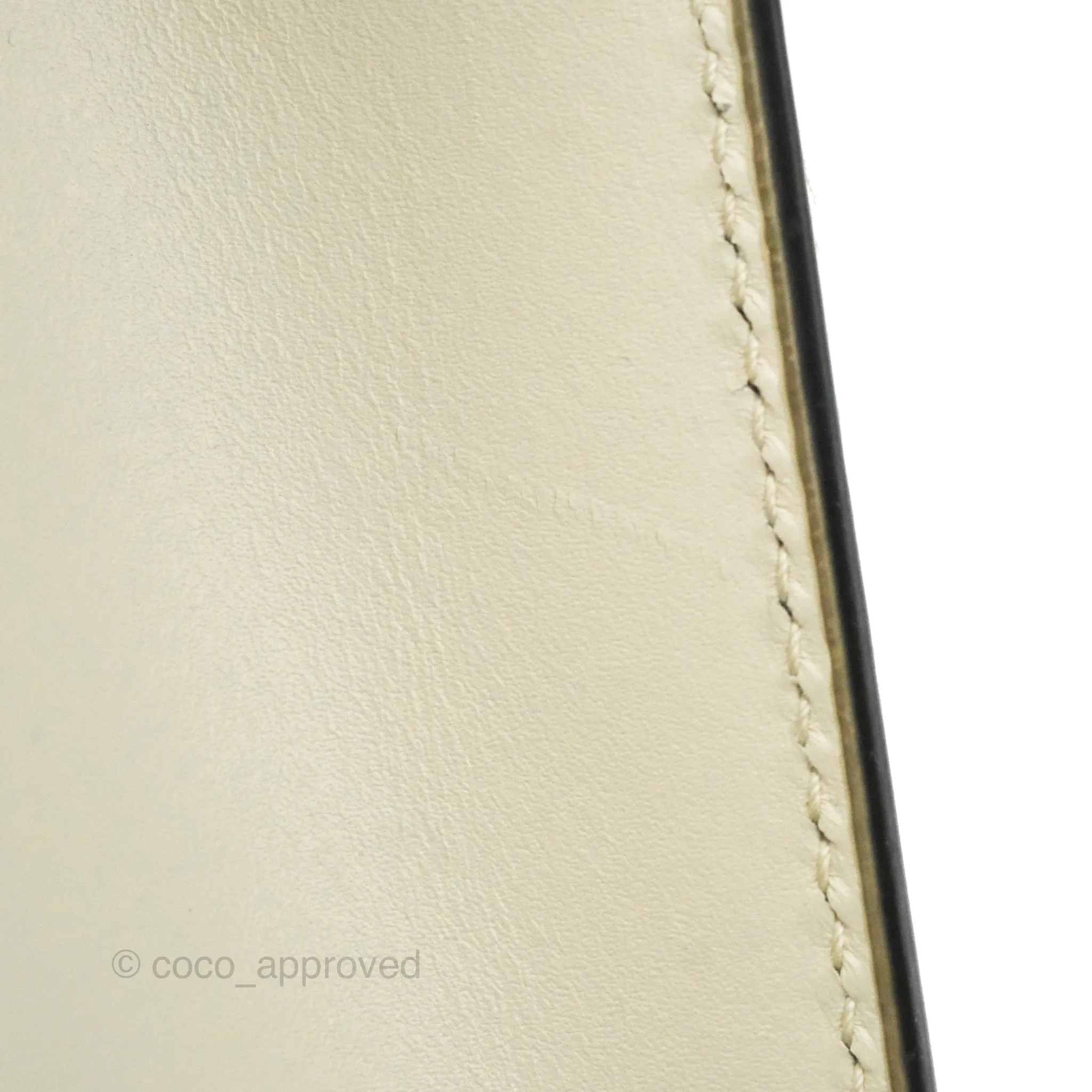 Gucci Mini Sylvie Top Handle White Calfskin Shoulder Bag With Strap