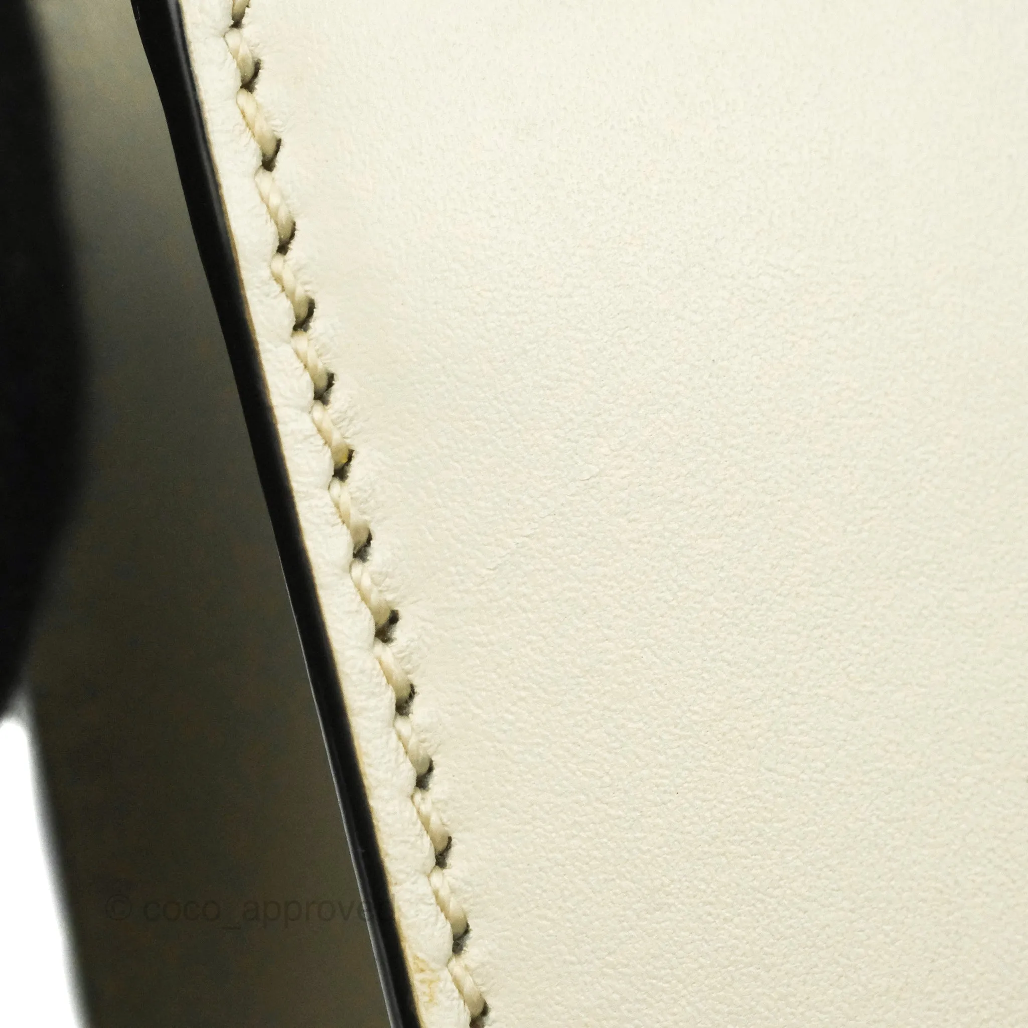 Gucci Mini Sylvie Top Handle White Calfskin Shoulder Bag With Strap