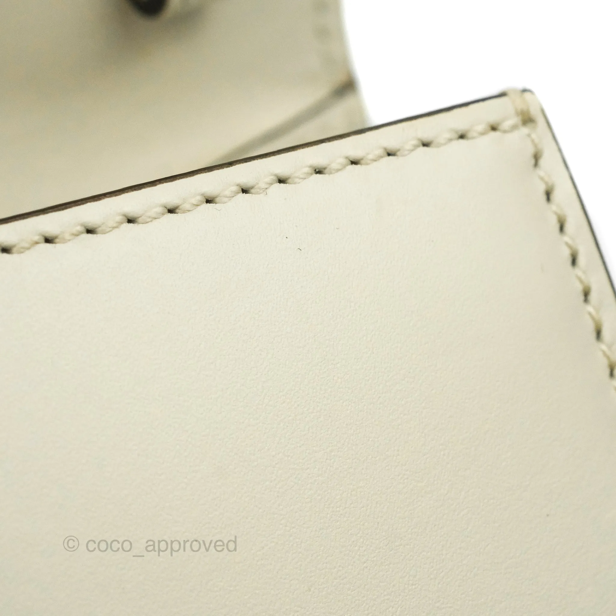 Gucci Mini Sylvie Top Handle White Calfskin Shoulder Bag With Strap
