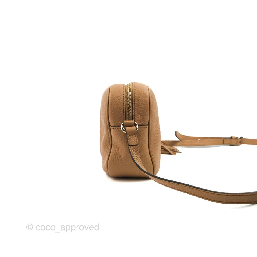 Gucci Pebbled Calfskin Small Soho Disco Bag Beige