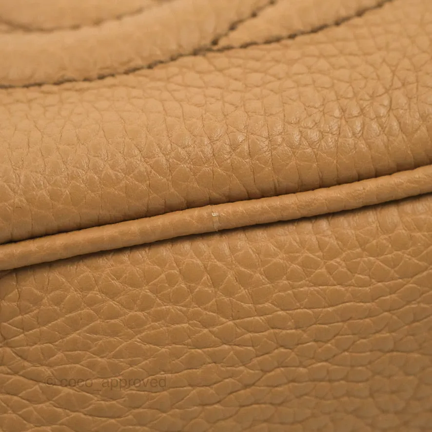 Gucci Pebbled Calfskin Small Soho Disco Bag Beige