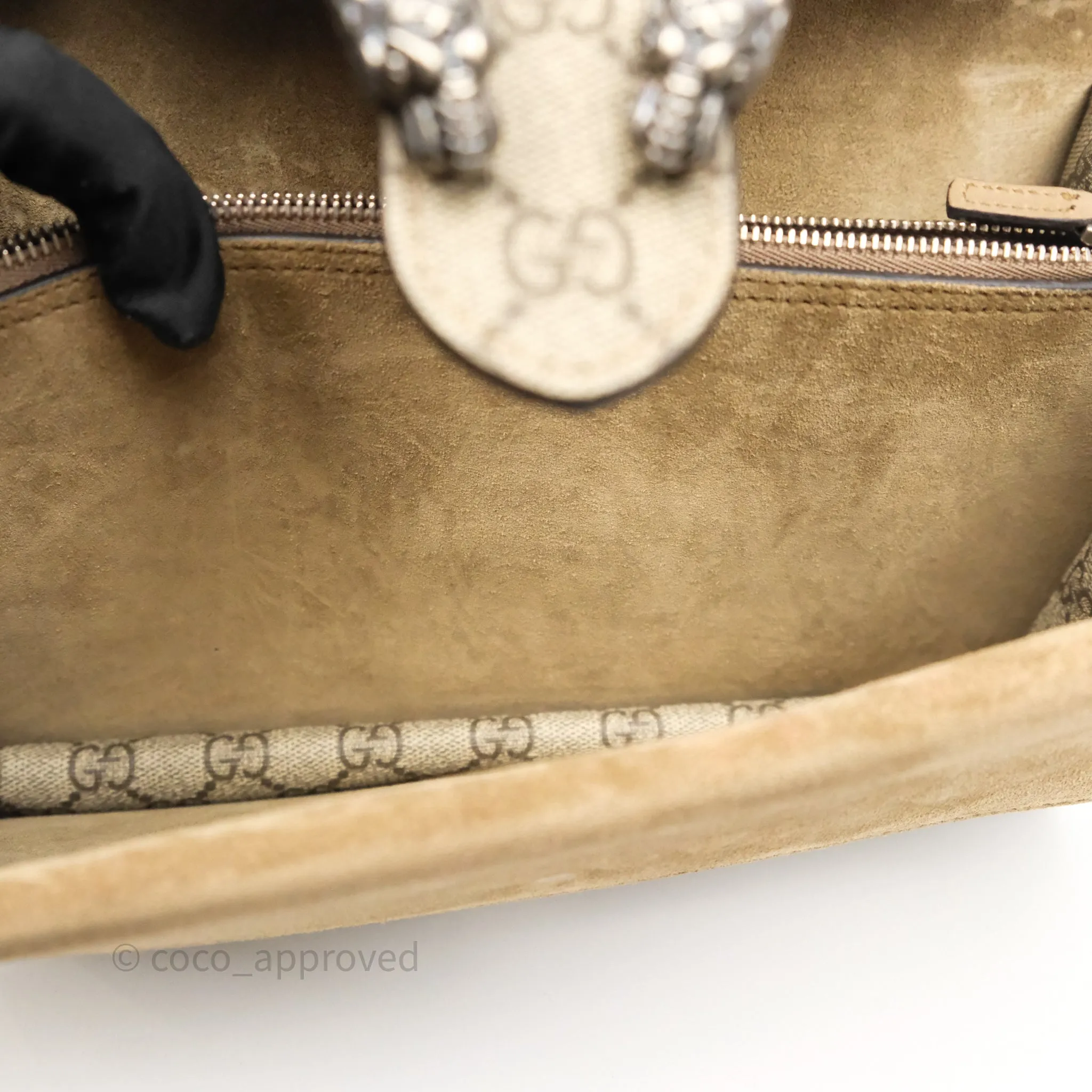 Gucci Small Dionysus GG Supreme Bag