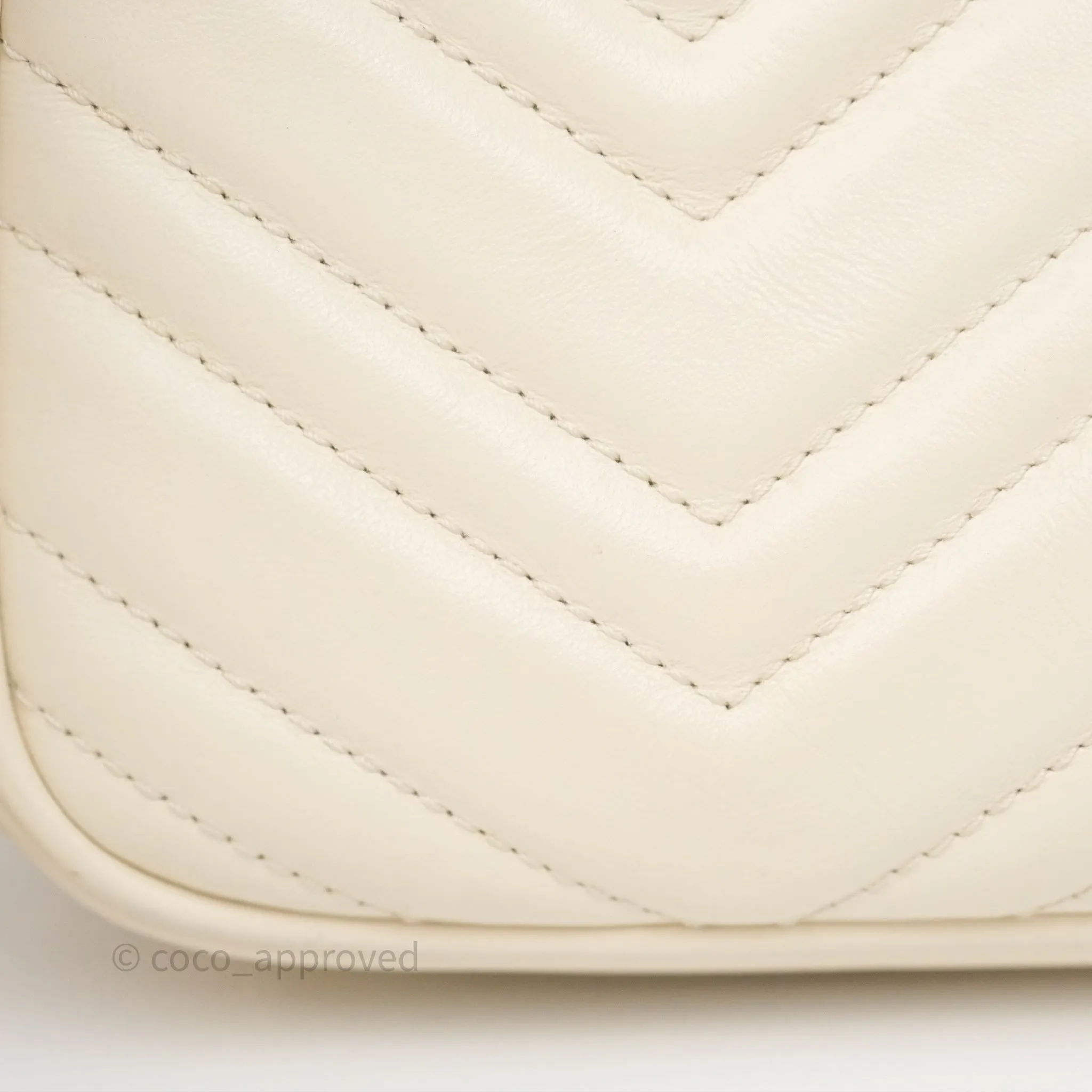 Gucci Small GG Marmont Camera Bag White Calfskin Gold Hardware