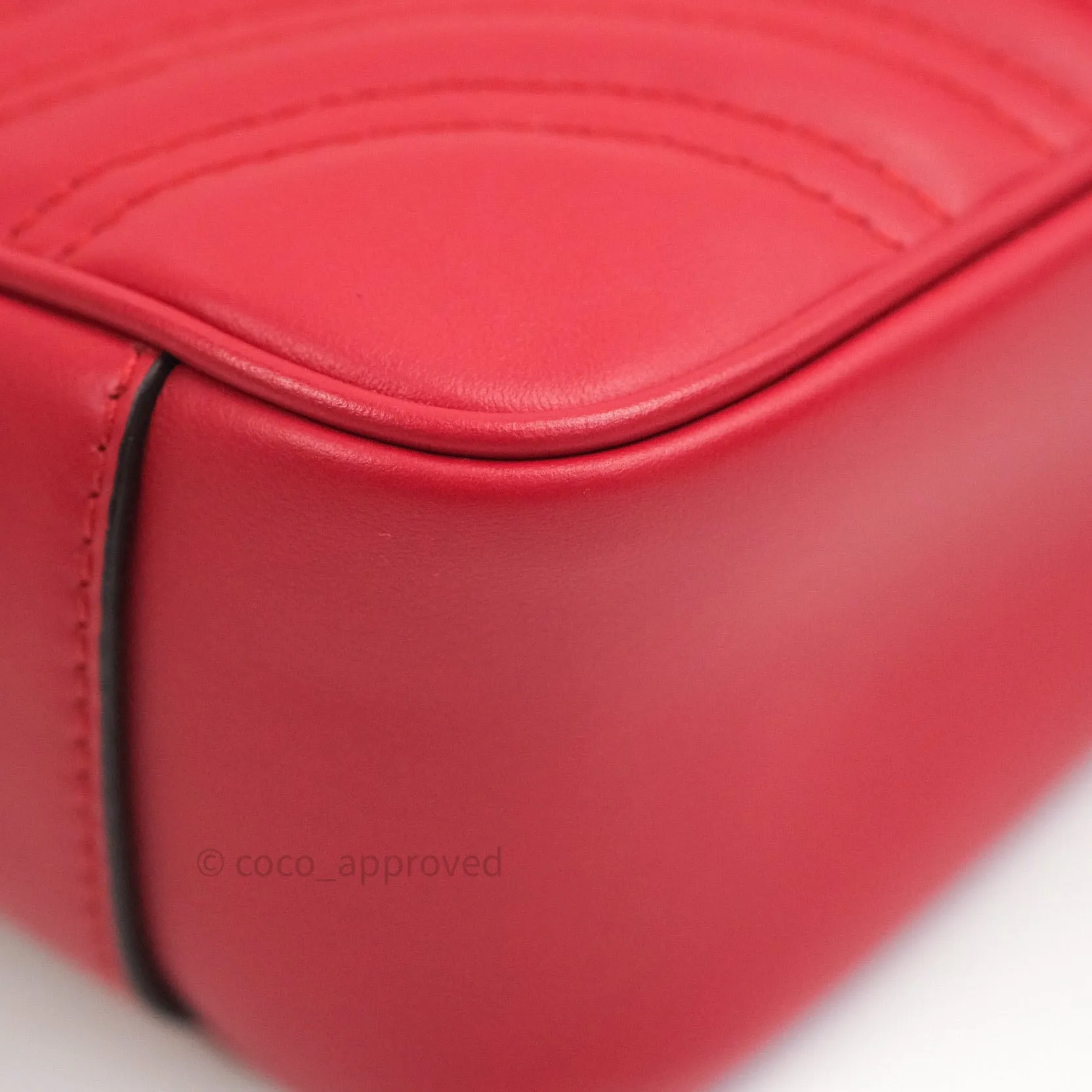 Gucci Small Marmont Red Calfskin Gold Hardware